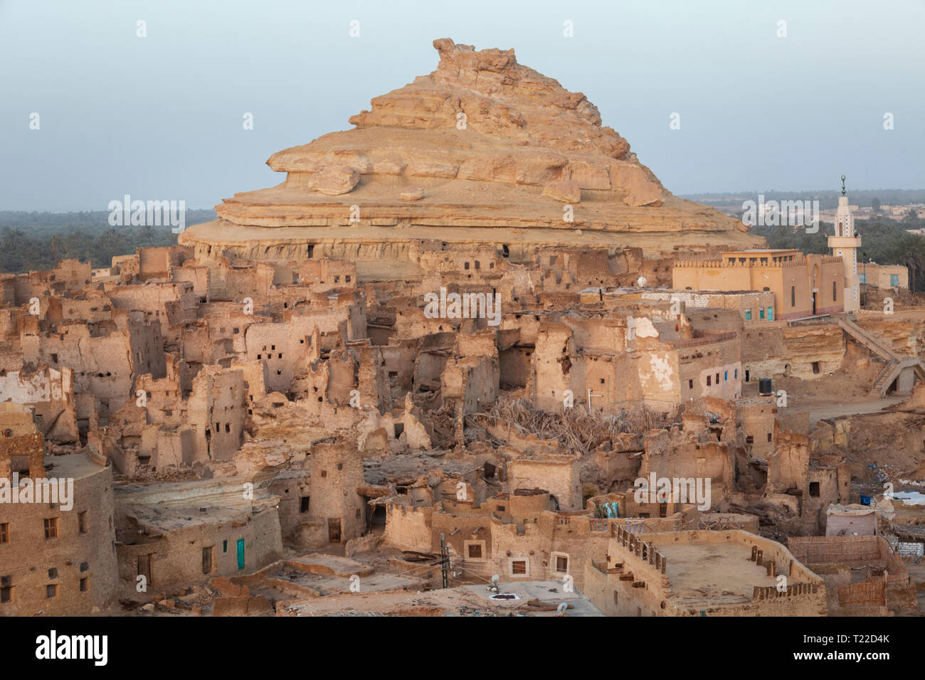 Vista delle rovine della fortezza di Shali in Siwa nel deserto del Sahara in Egitto Foto Stock
