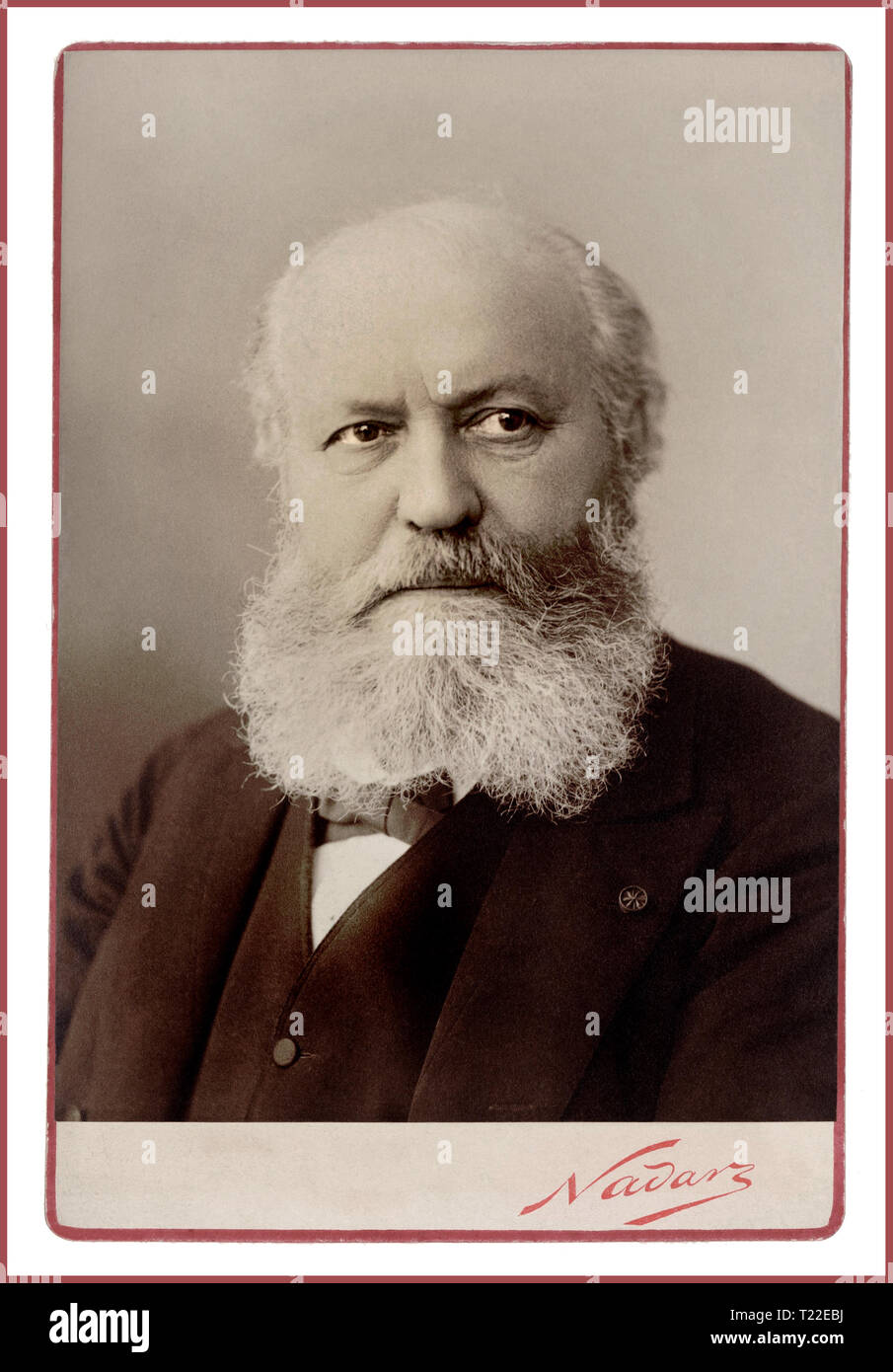 Ritratto DEL compositore GOUNOD Vintage' Nadar' di Charles-François Gounod un compositore francese, meglio conosciuto per la sua Ave Maria, basato su un'opera di Bach, così come sulla sua opera Faust. Paris Studio Portrait del celebre e innovativo fotografo 'Nadar' Data 1890 Foto Stock