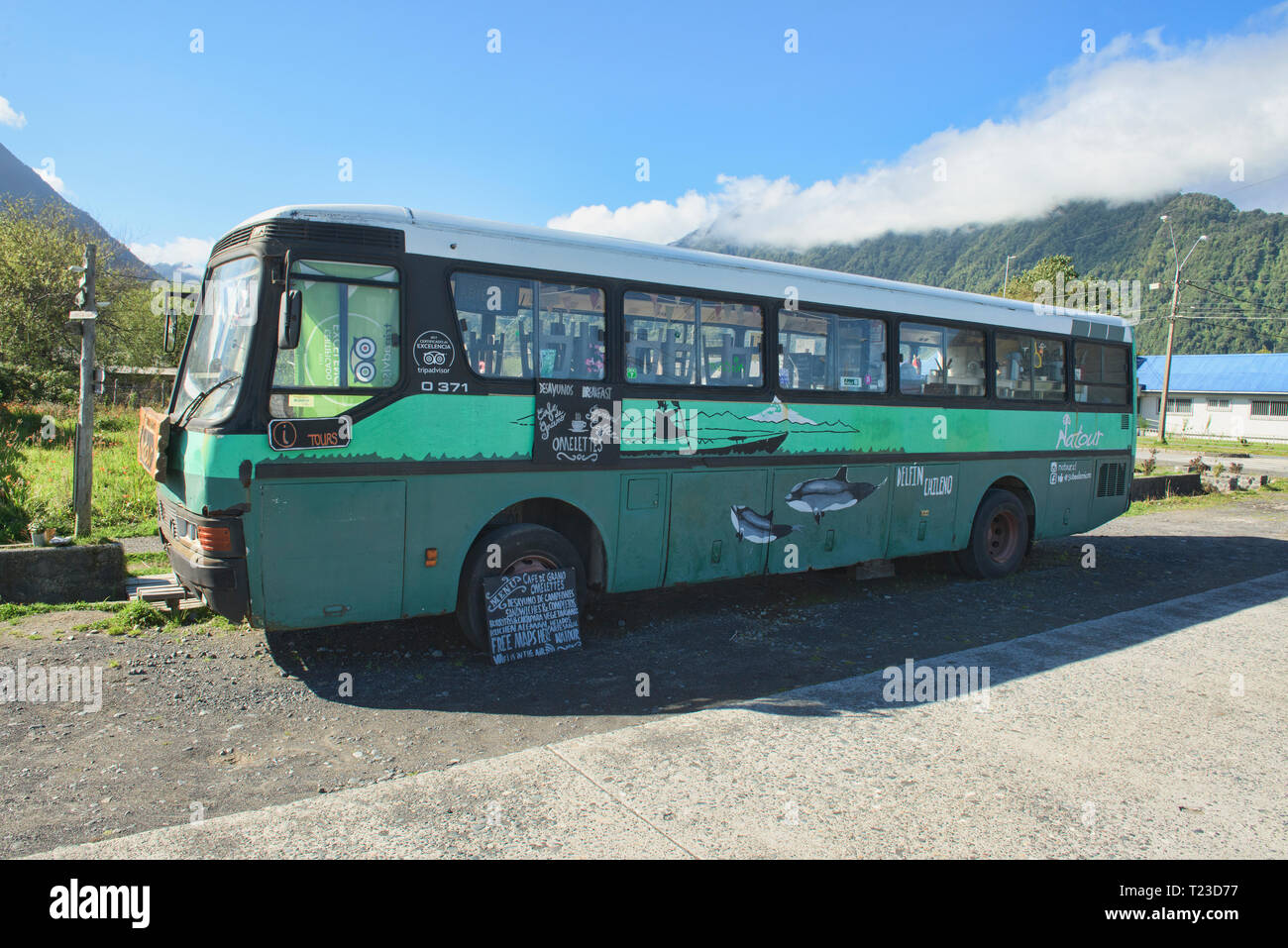 La prima colazione bus, Chaitén, Patagonia, Cile Foto Stock