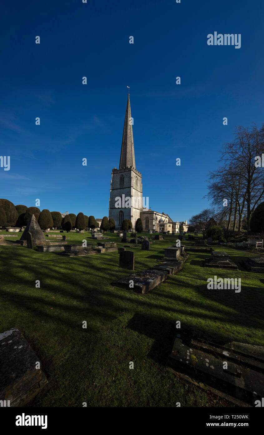 Painswick, Gloucestershire, Regno Unito, 24 febbraio 2019, St Marys chiesa in Painswick Foto Stock