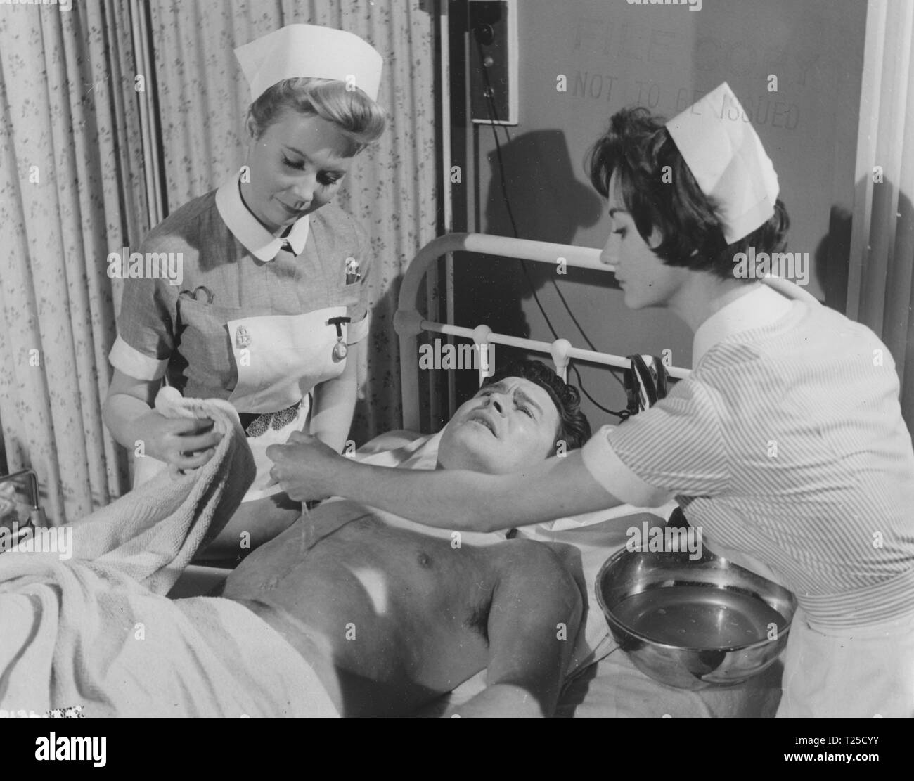 Due volte intorno le giunchiglie (1962) Giulietta mulini, Ronald Lewis, Amanda Reiss, Data: 1962 Foto Stock