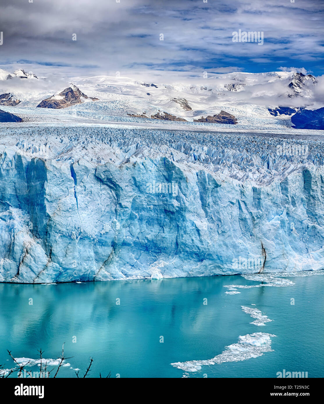 Ghiacciaio Perito Moreno al parco nazionale Los Glaciares N.P. (Argentina) - HDR panorama 03 Foto Stock Ghiacciaio Perito Moreno al parco nazionale Los Glaciares N.P. (Argentina) - HDR panorama 03 Foto Stock