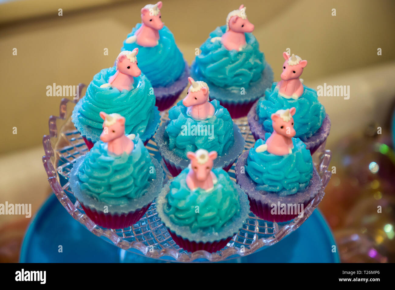 Unicorn lacrime di lusso sapone artigianale prodotti e saponi di regalo all'interno del Yorkshire sapone Co. / Company shop presso la Piece Hall. Halifax, West Yorkshire, Regno Unito Foto Stock