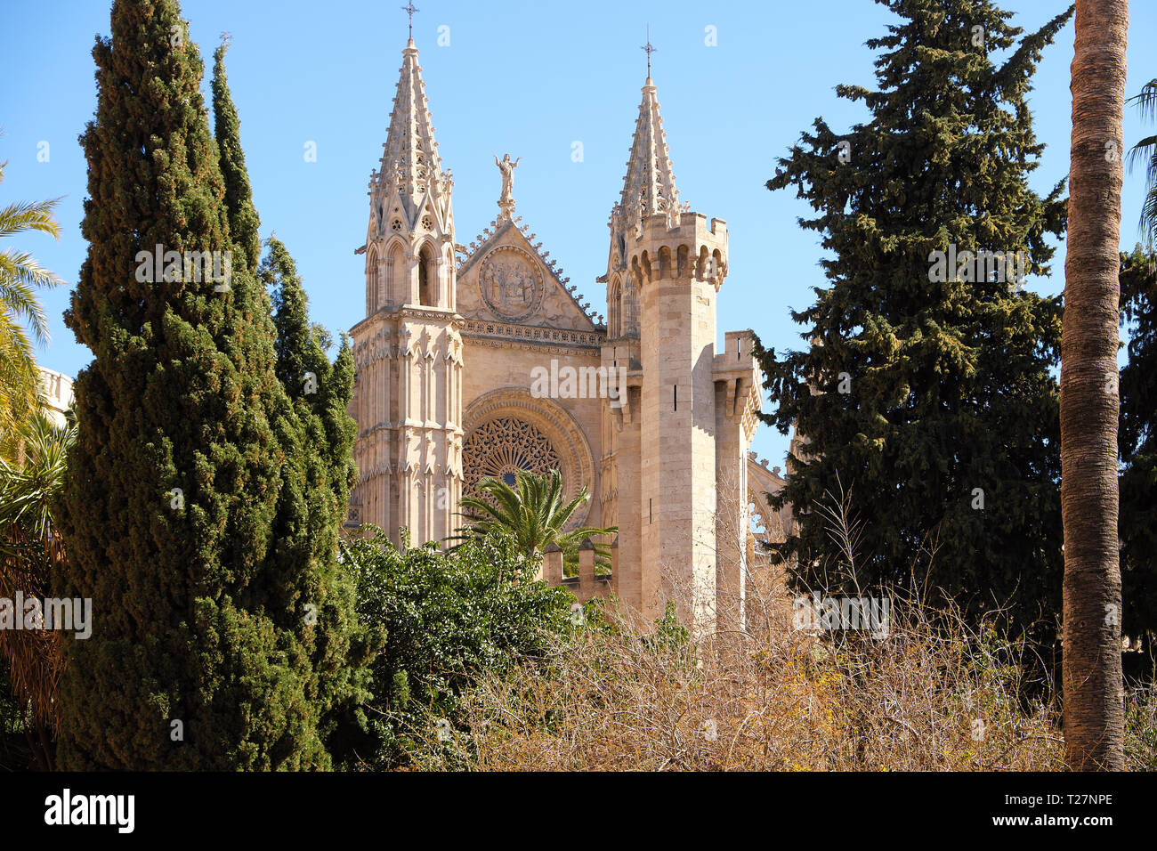 Palma Mallorca Cattedrale Santa Maria La Seu vista frontale rosone Foto Stock