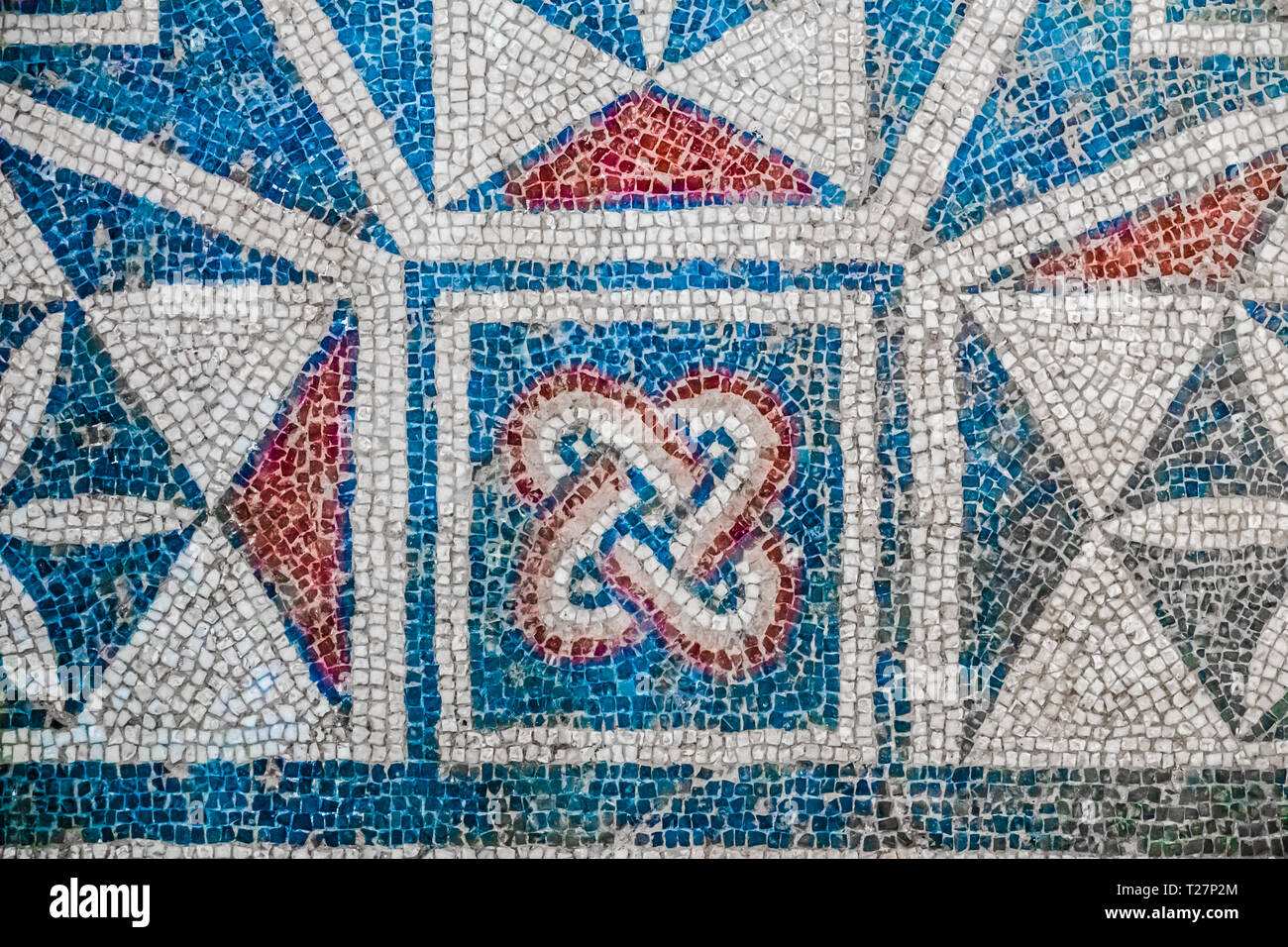 Incredibilmente ben conservato mosaici in rovine dell antica villa romana della Villa Romana del Casale, nei pressi di Piazza Armerina, sud della Sicilia, Italia. Foto Stock