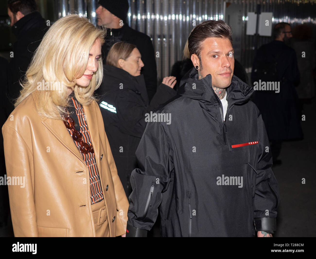 13 gennaio 2019 Milano, Italia: Chiara Ferragni e Fedez prima di Prada fashion show durante la MFW 2019 uomo autunno/inverno Foto Stock