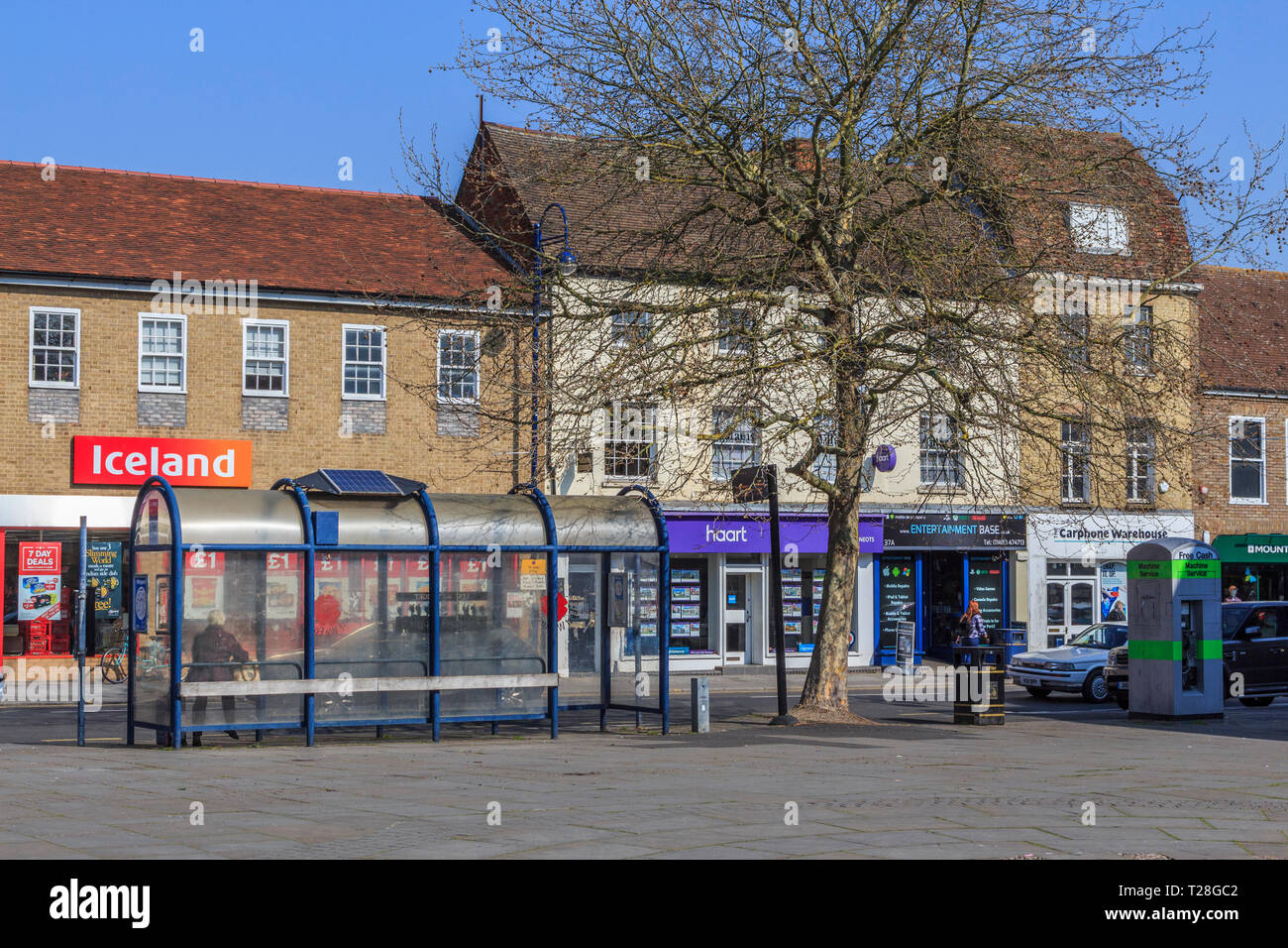 St Neots town center high street Cambridgeshire, Inghilterra, gb,uk Foto Stock