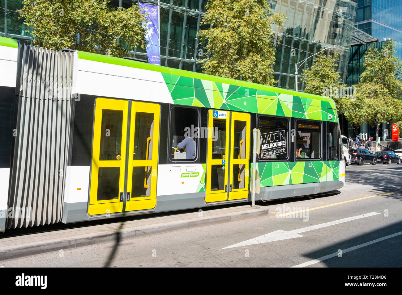 Melbourne il tram per le strade del centro città,Victoria, Australia Foto Stock