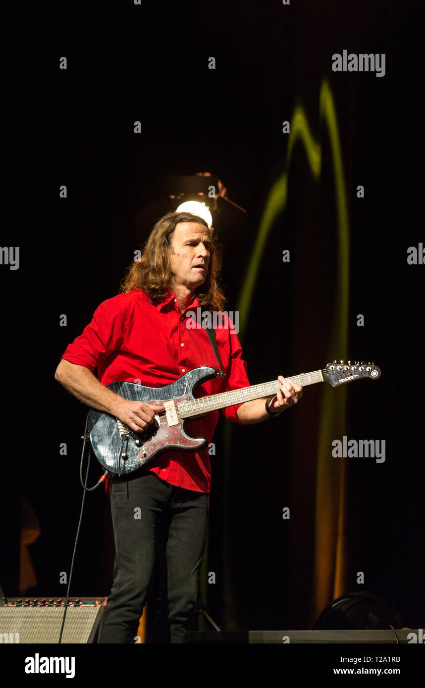 CRACOW POLONIA - MARZO 16, 2016: Billy Cobham band dal vivo sul palco in ghiaccio Cracow Polonia Foto Stock