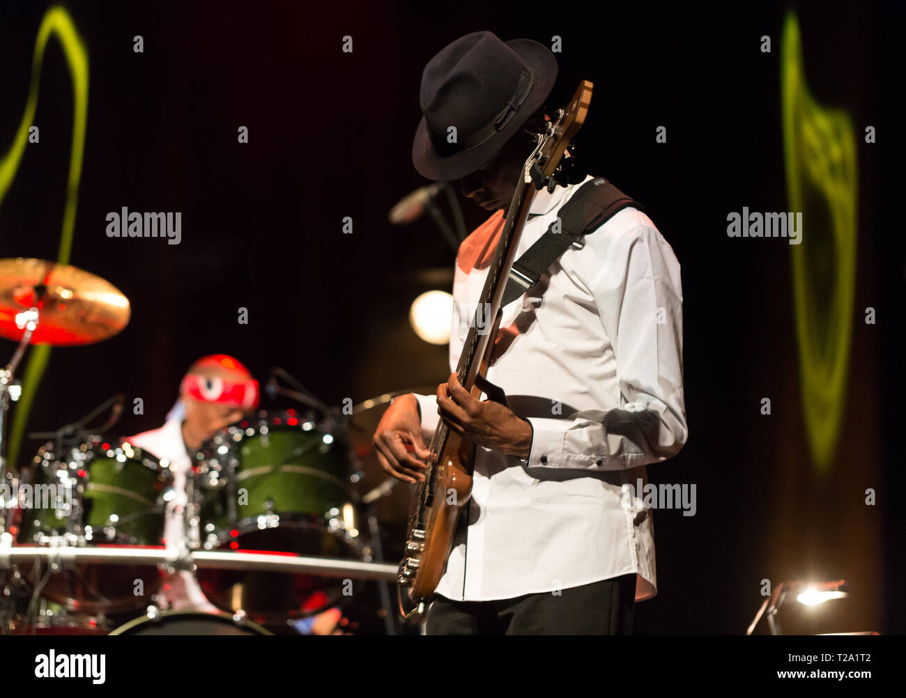 CRACOW POLONIA - MARZO 16, 2016: Billy Cobham band dal vivo sul palco in ghiaccio Cracow Polonia Foto Stock