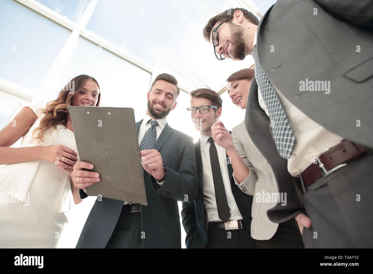 Il team Aziende per discutere la strategia finanziaria della società Foto Stock