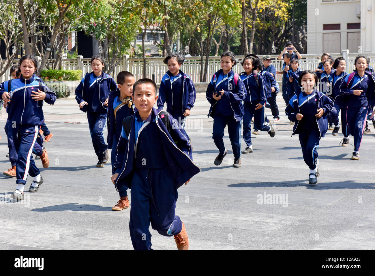 Thailandese scuola i bambini su una gita educativa, Chiang ai, Thailandia Foto Stock