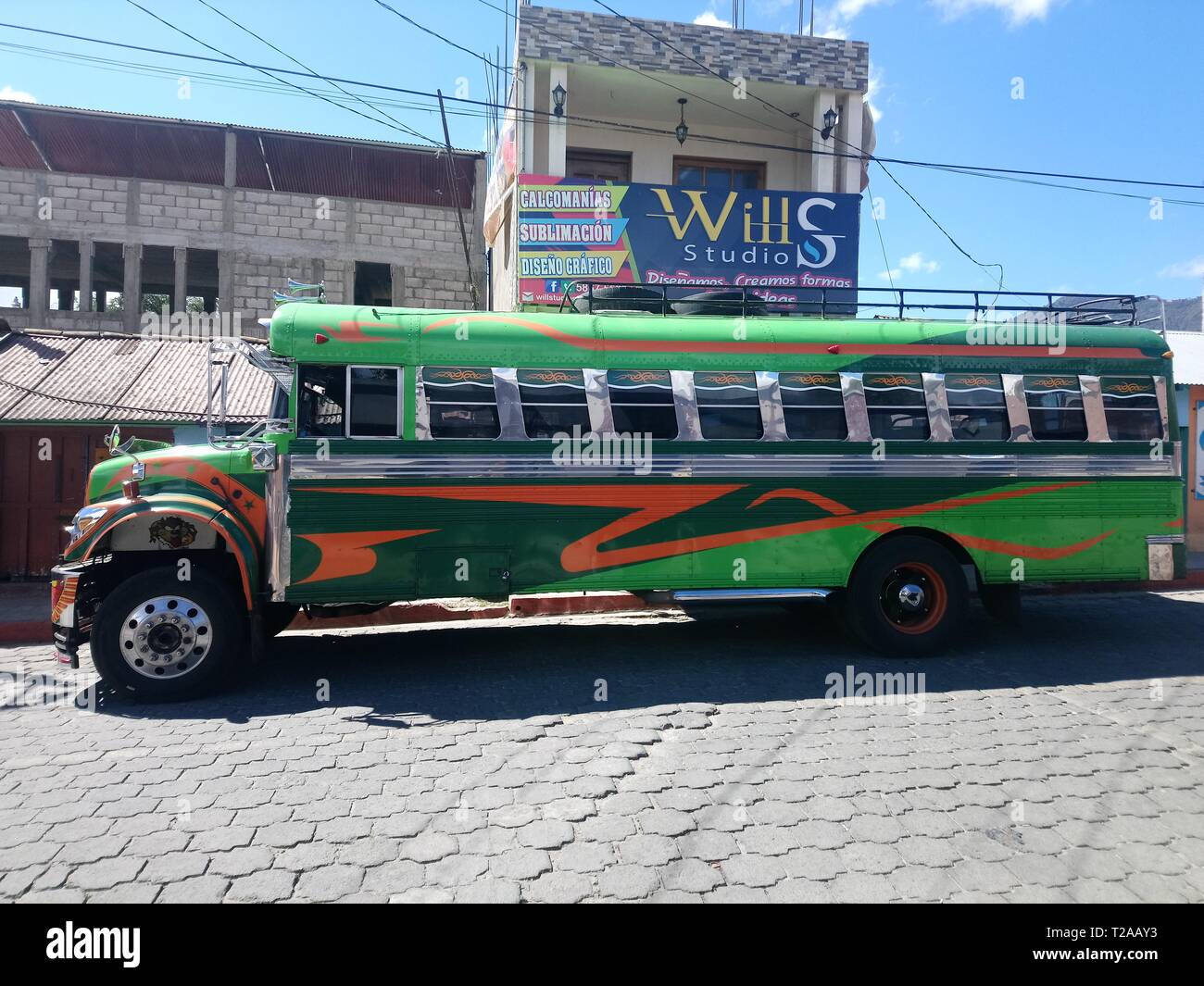Camionetas de Transporte urbano rurali cajola guatemala quetzaltenango ciudad del quetzal, rutas un xela san juan os, las esperanza un cajola, bus verde Foto Stock