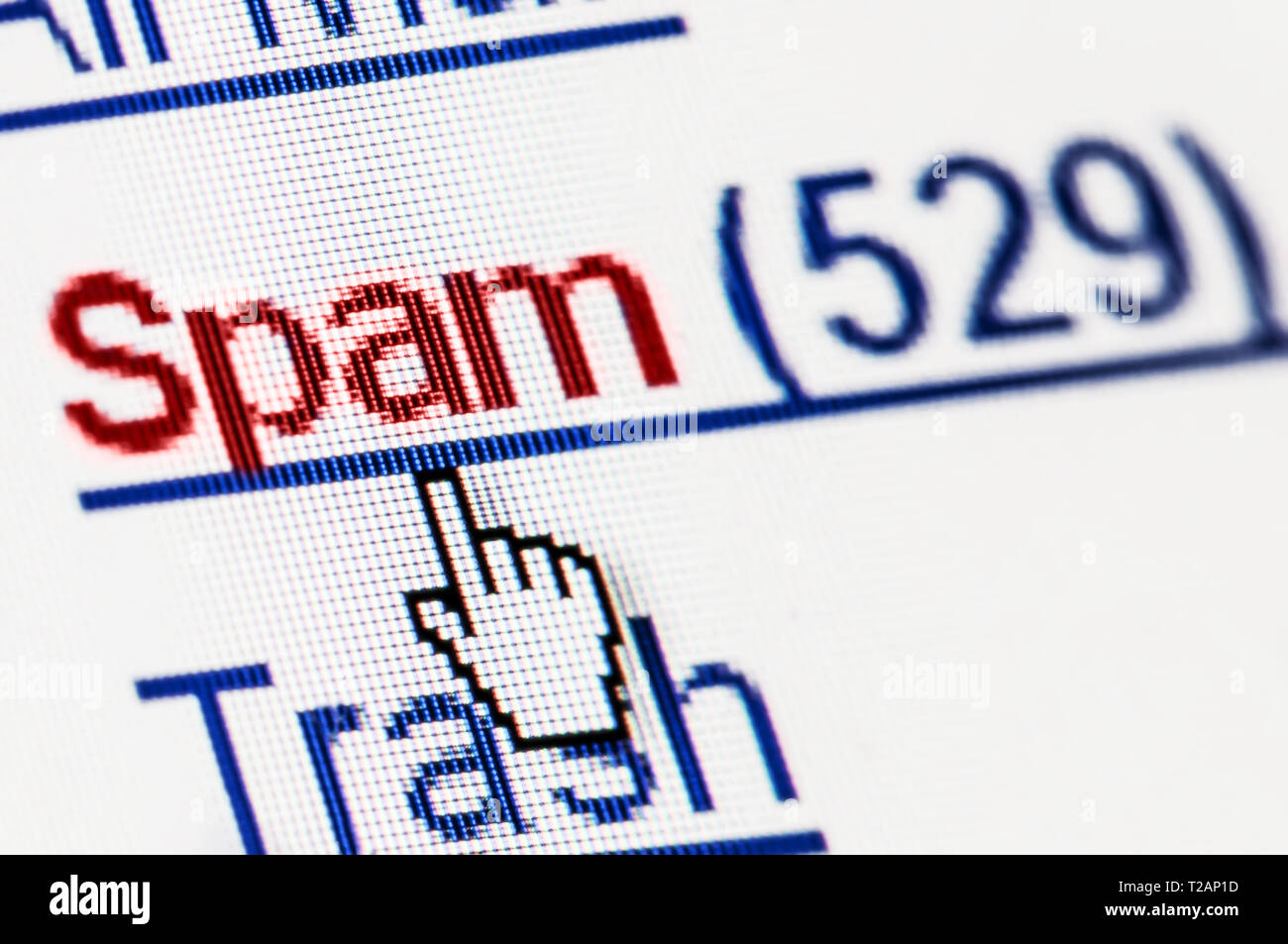 Lo spam junk mail box su pixel sullo schermo del computer. Macro shot Foto Stock