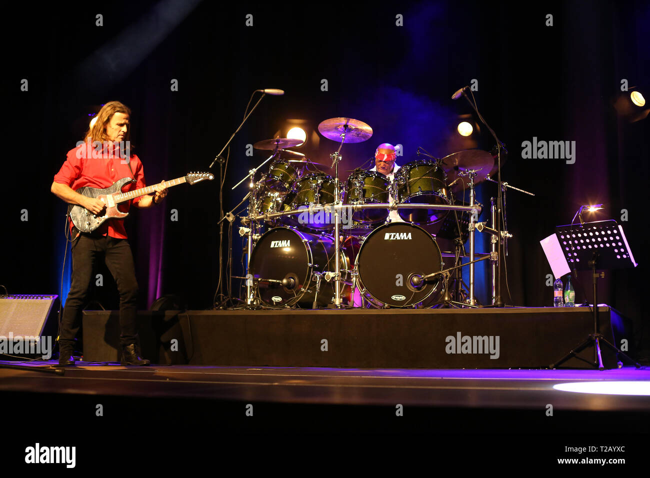 CRACOW POLONIA - MARZO 16, 2016: Billy Cobham band dal vivo sul palco in ghiaccio Cracow Polonia Foto Stock
