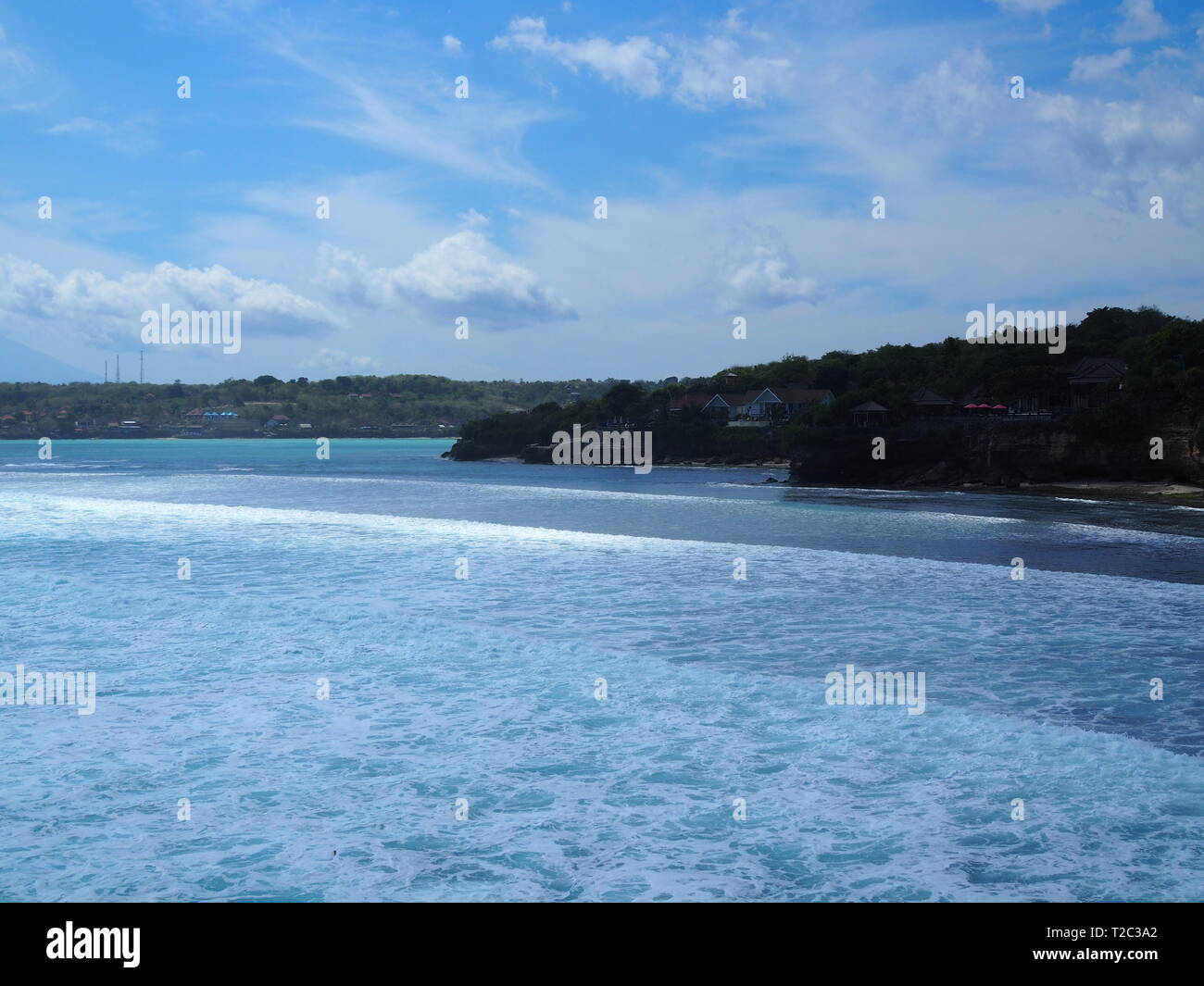 Navigare al Mahana punto, Ceningan Island, Nusa Penida, Indonesia Foto Stock