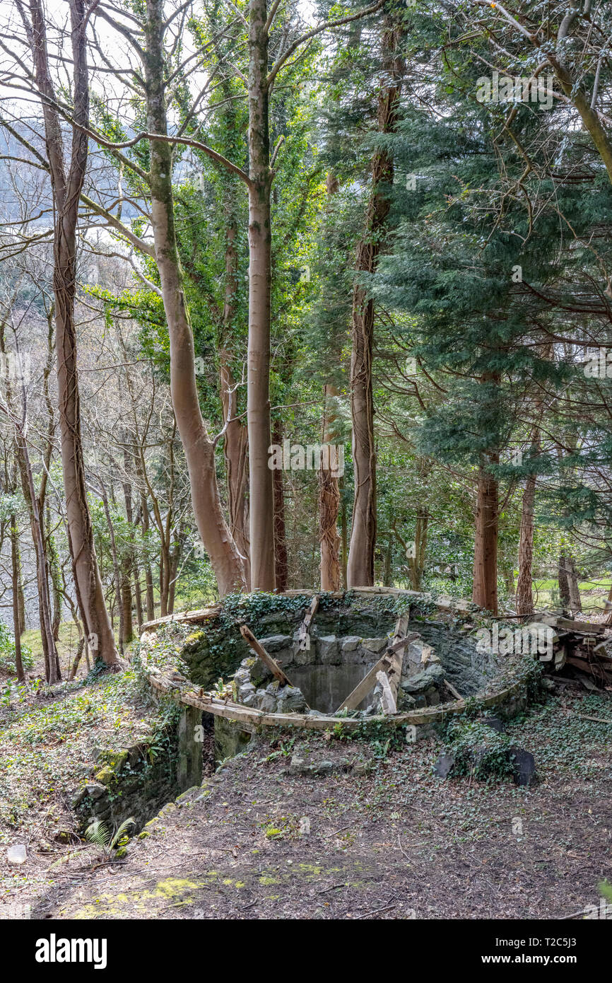 Abbandonata, ghiacciaia, Menai, Menai Bridge Anglesey, Galles del Nord Foto Stock