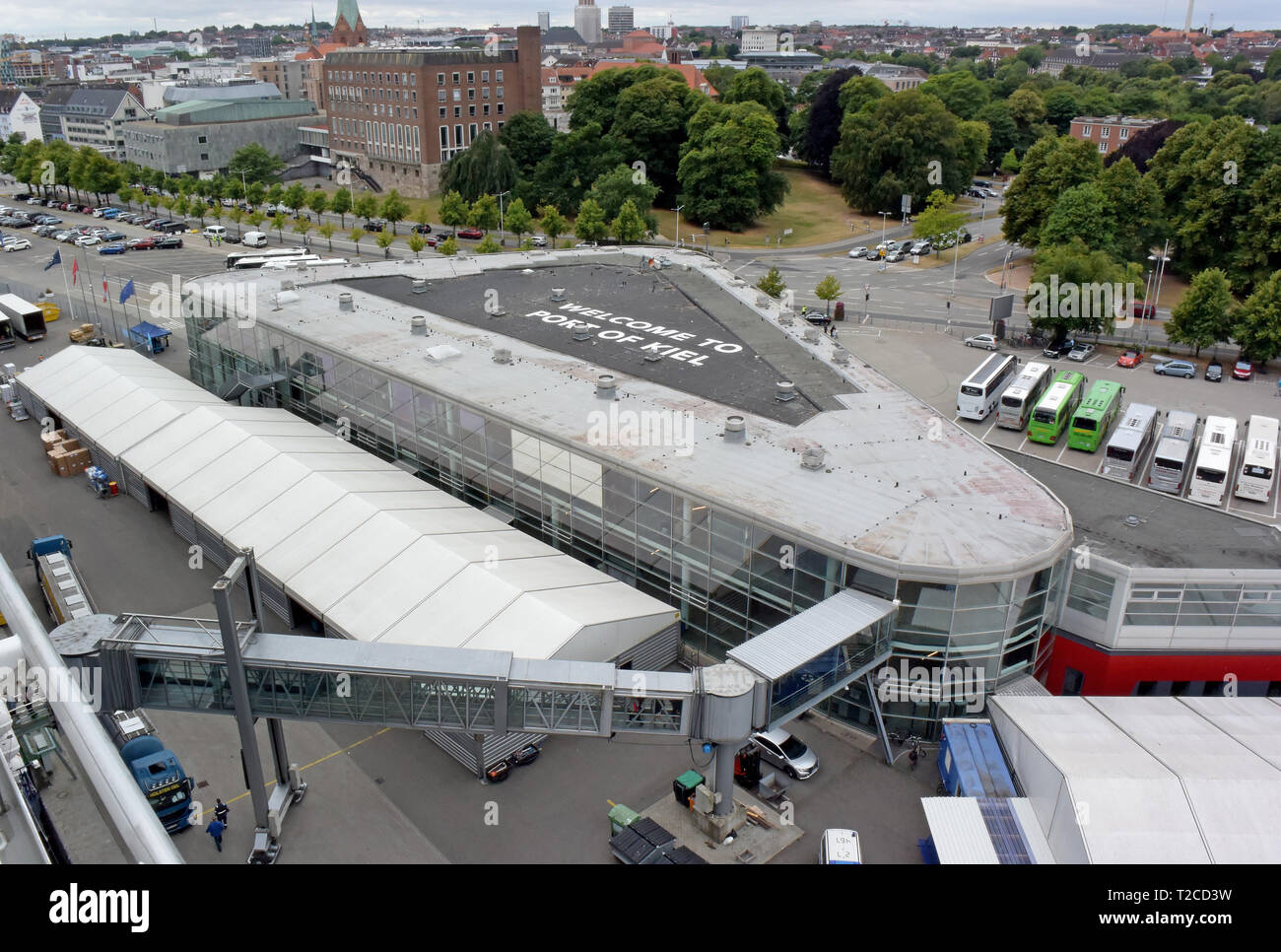 05 luglio 2018, Schleswig-Holstein, Kiel: dal terminal delle navi da crociera nel capitale di Schleswig-Holstein. Foto: Holger Hollemann/dpa Foto Stock