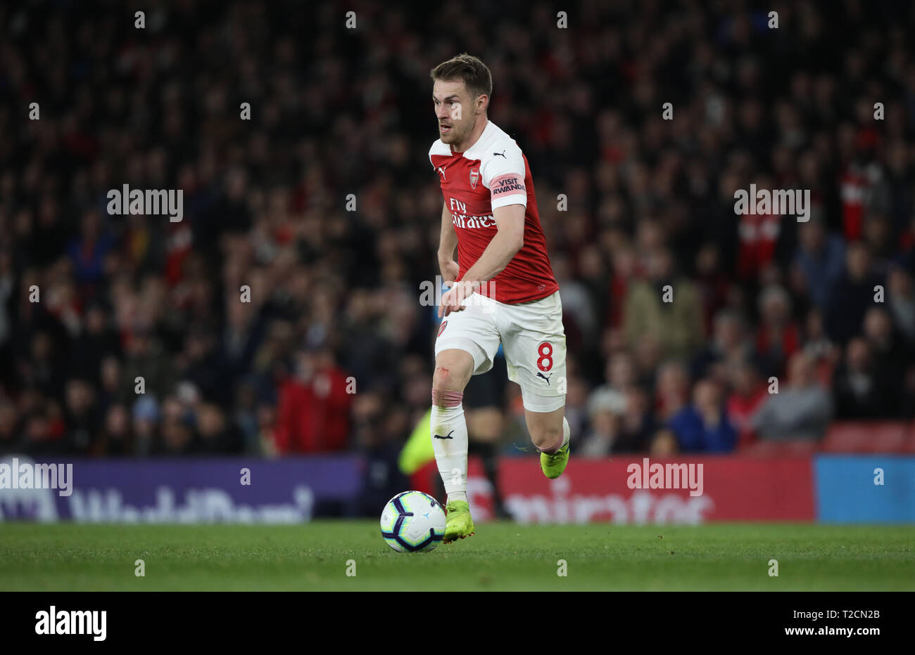 Londra, Regno Unito. 1 Aprile, 2019. Aaron Ramsey (a) all'Arsenal v Newcastle United English Premier League, presso l'Emirates Stadium, Londra, Regno Unito il 1 aprile 2019. **Solo uso editoriale, è richiesta una licenza per uso commerciale. Nessun uso in scommesse, giochi o un singolo giocatore/club/league pubblicazioni** Credito: Paolo Marriott/Alamy Live News Foto Stock