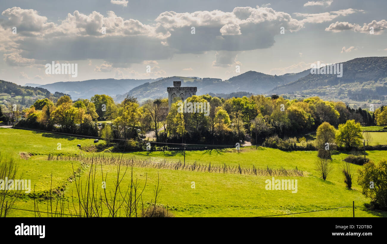 Castello di Arteaga nella Riserva della Biosfera di Urdaibai Foto Stock