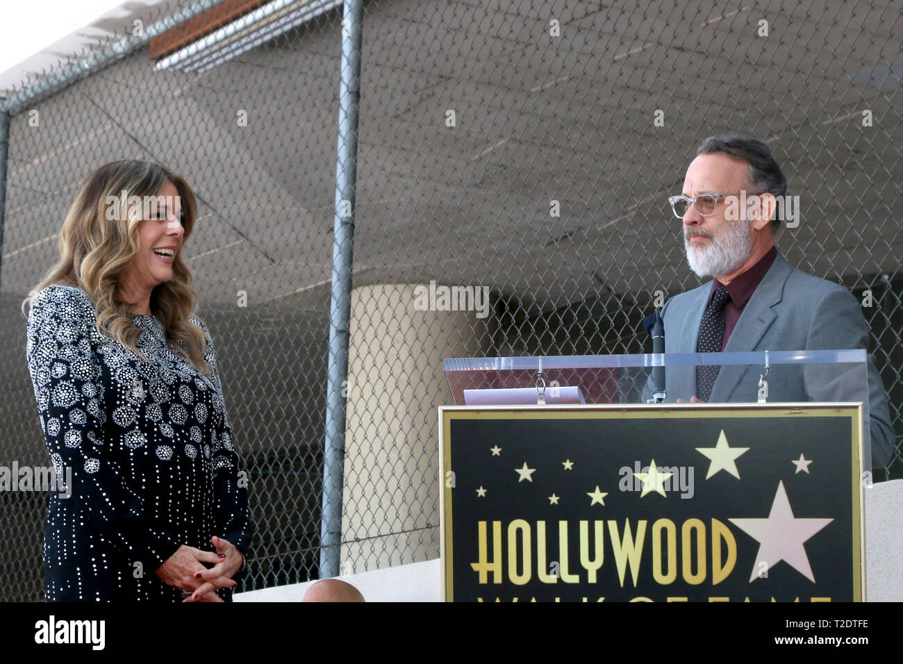 Marzo 29, 2019 - Los Angeles, CA, Stati Uniti d'America - LOS ANGELES - MAR 29: Rita Wilson, Tom Hanks a Rita Wilson cerimonia stella sulla Hollywood Walk of Fame, 29 marzo 2019 a Los Angeles, CA (credito Immagine: © Kay Blake/ZUMA filo) Foto Stock