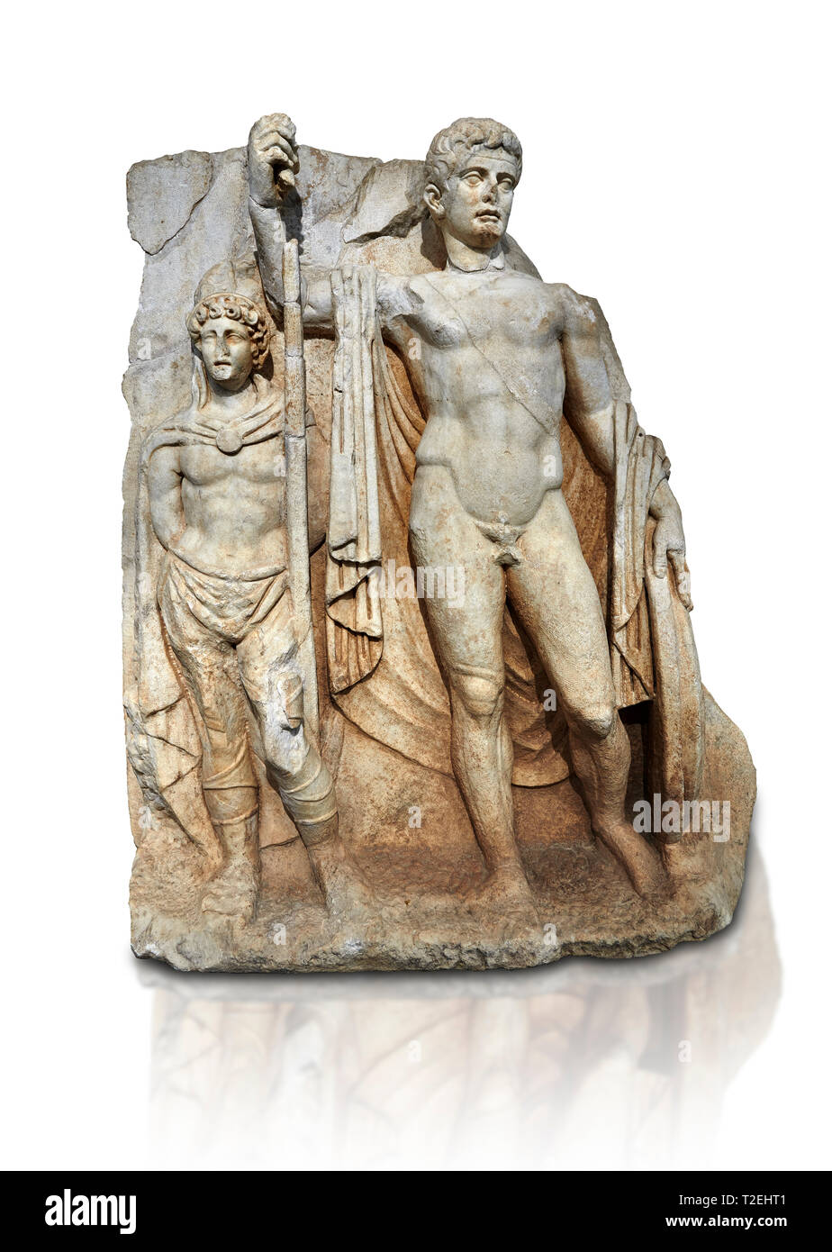 Sebasteion romana scultura in rilievo di imperatore Tiberio con un captive Aphrodisias museo, Aphrodisias, Turchia. Contro uno sfondo bianco. Il nake Foto Stock