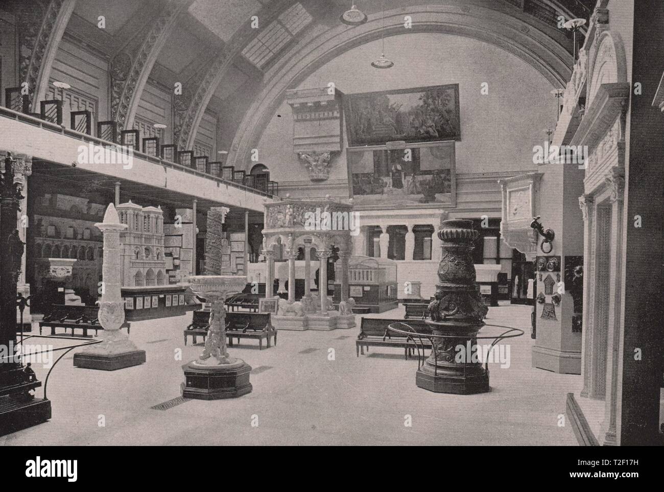 Metropolitan Museum of Art-Hall di calchi architettonici Foto Stock