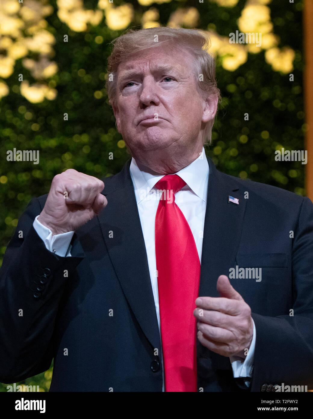 Il Presidente degli Stati Uniti, Trump offre commento a livello nazionale repubblicana Comitato congressuale (NRCC) Primavera cena presso il National Building Museum di Washington, DC Martedì, 2 aprile 2019. Credito: Ron Sachs/Piscina via CNP/MediaPunch Foto Stock