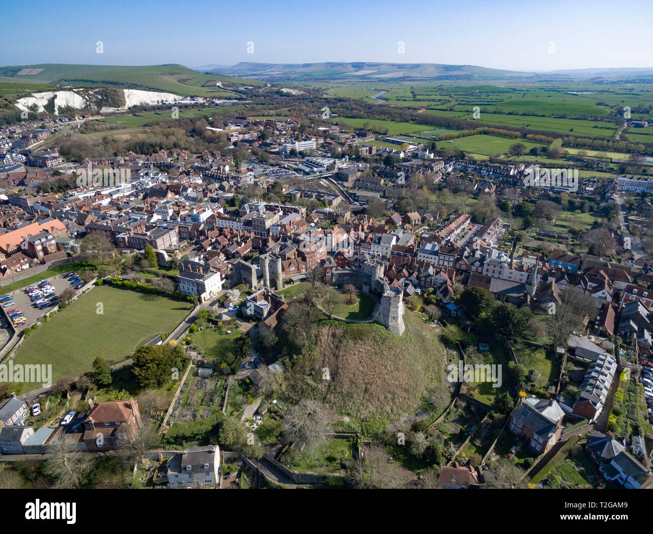 Vedute aeree di Lewes Castle e la cittadina di Lewes, East Sussex, Regno Unito Foto Stock