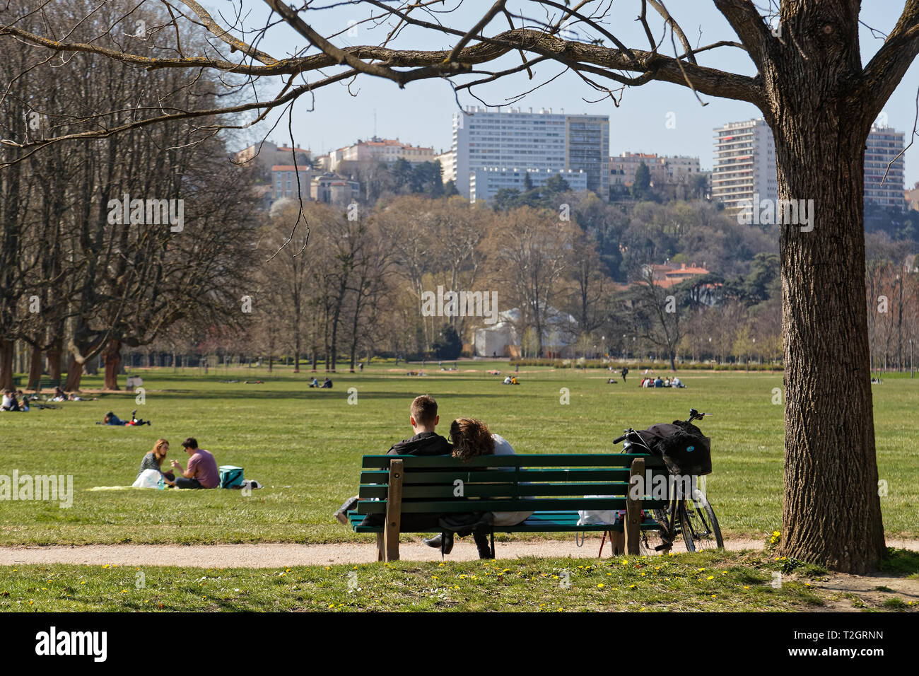 Lione, Francia, 28 marzo 2019 : in un assolato pomeriggio di primavera nel Parc de la Tete d'Or, il più grande parco della città in Europa. Foto Stock