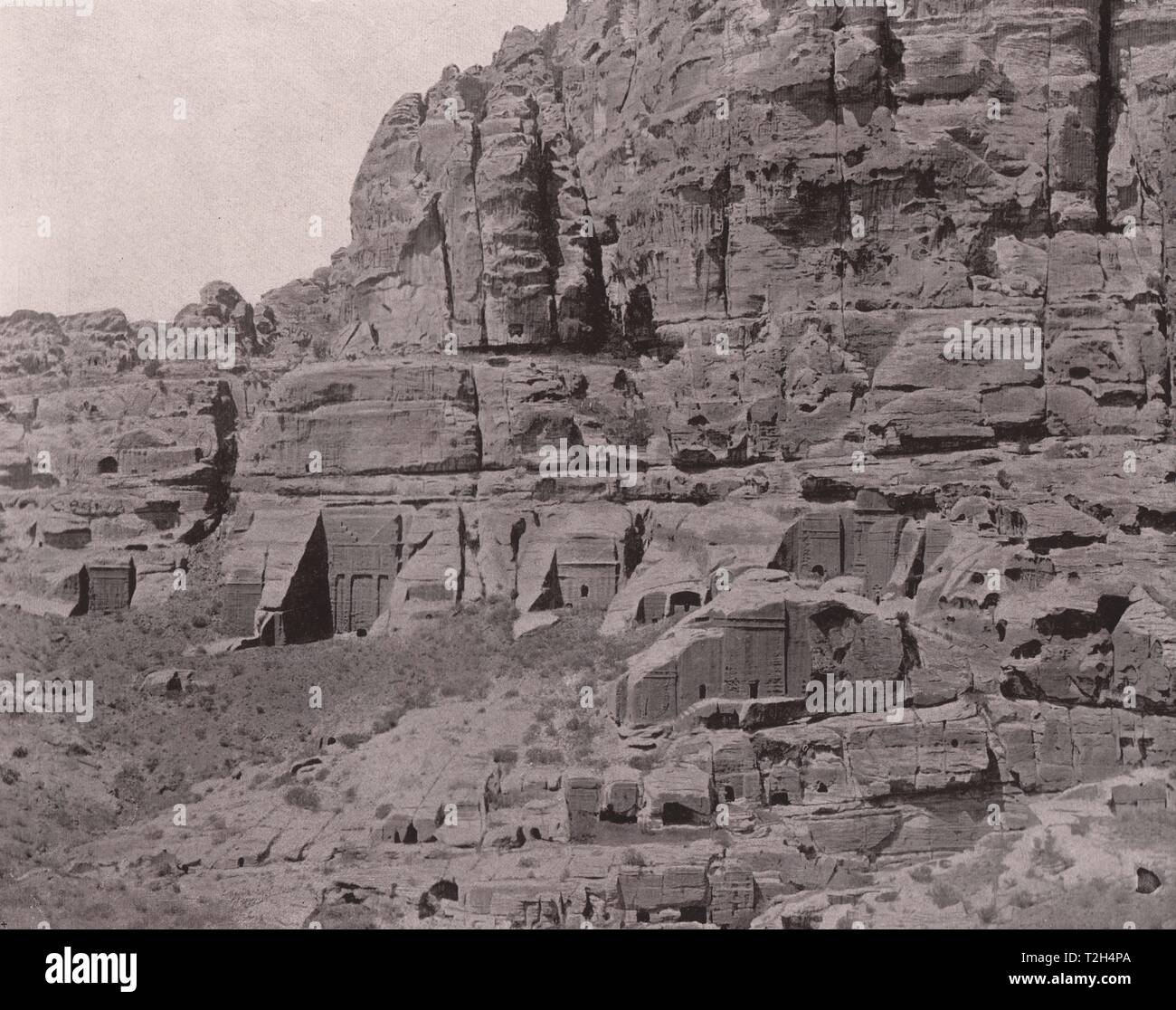 Petra - Facciata di tombe Foto Stock