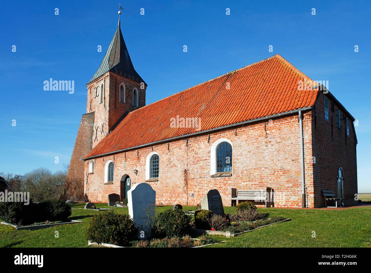 Storica chiesa di San Stephanus, Westerhever, Eiderstedt penisola a nord Friesland, Schleswig-Holstein, Germania Foto Stock