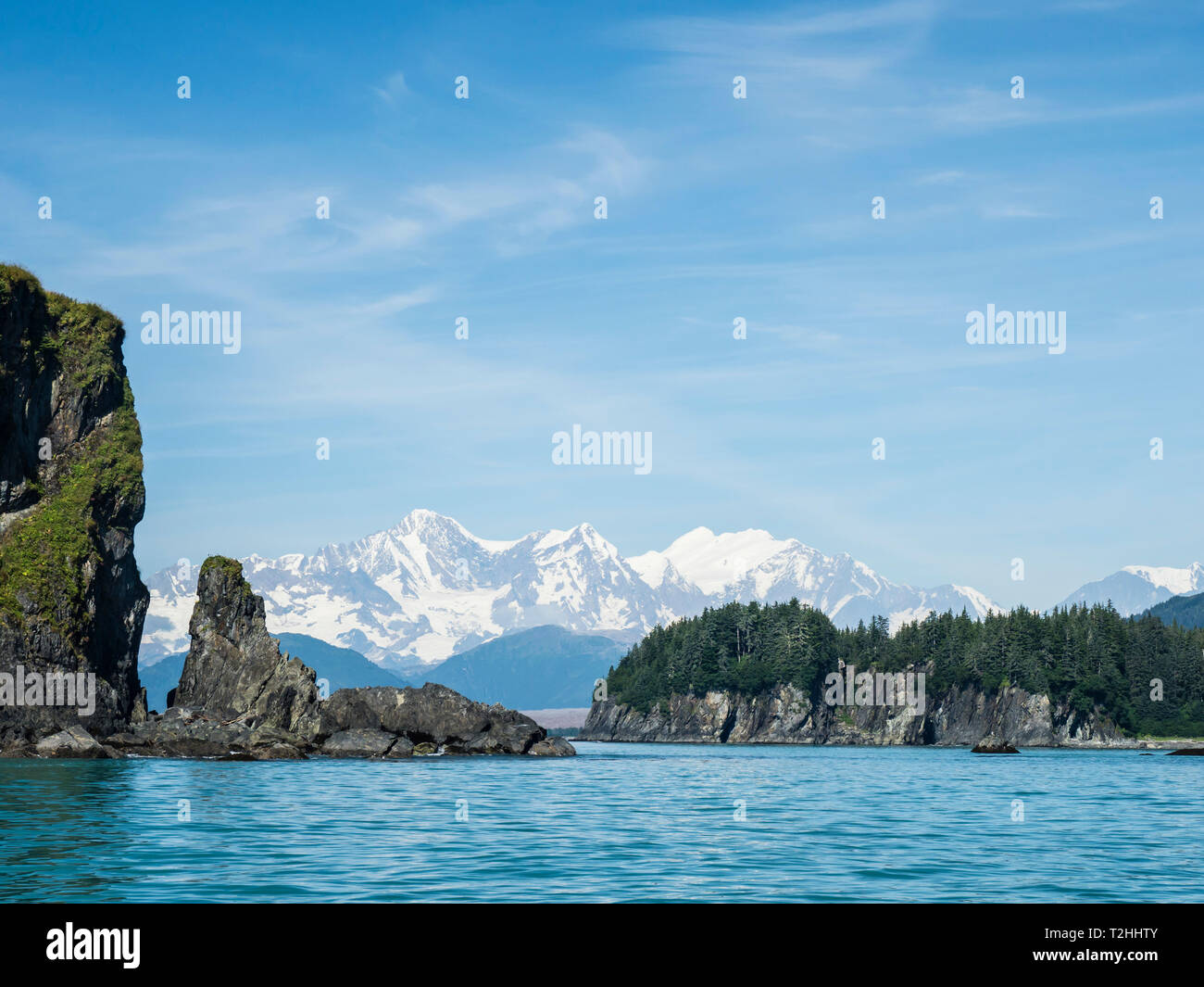La gamma Fairweather come visto dal porto di felce, Parco Nazionale di Glacier Bay, a sud-est di Alaska, Stati Uniti d'America Foto Stock