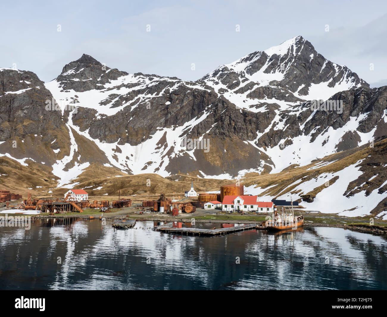 Abbandonata la stazione baleniera a Grytviken, ora pulito e rinnovato per il turismo sull Isola Georgia del Sud, Oceano Atlantico Foto Stock