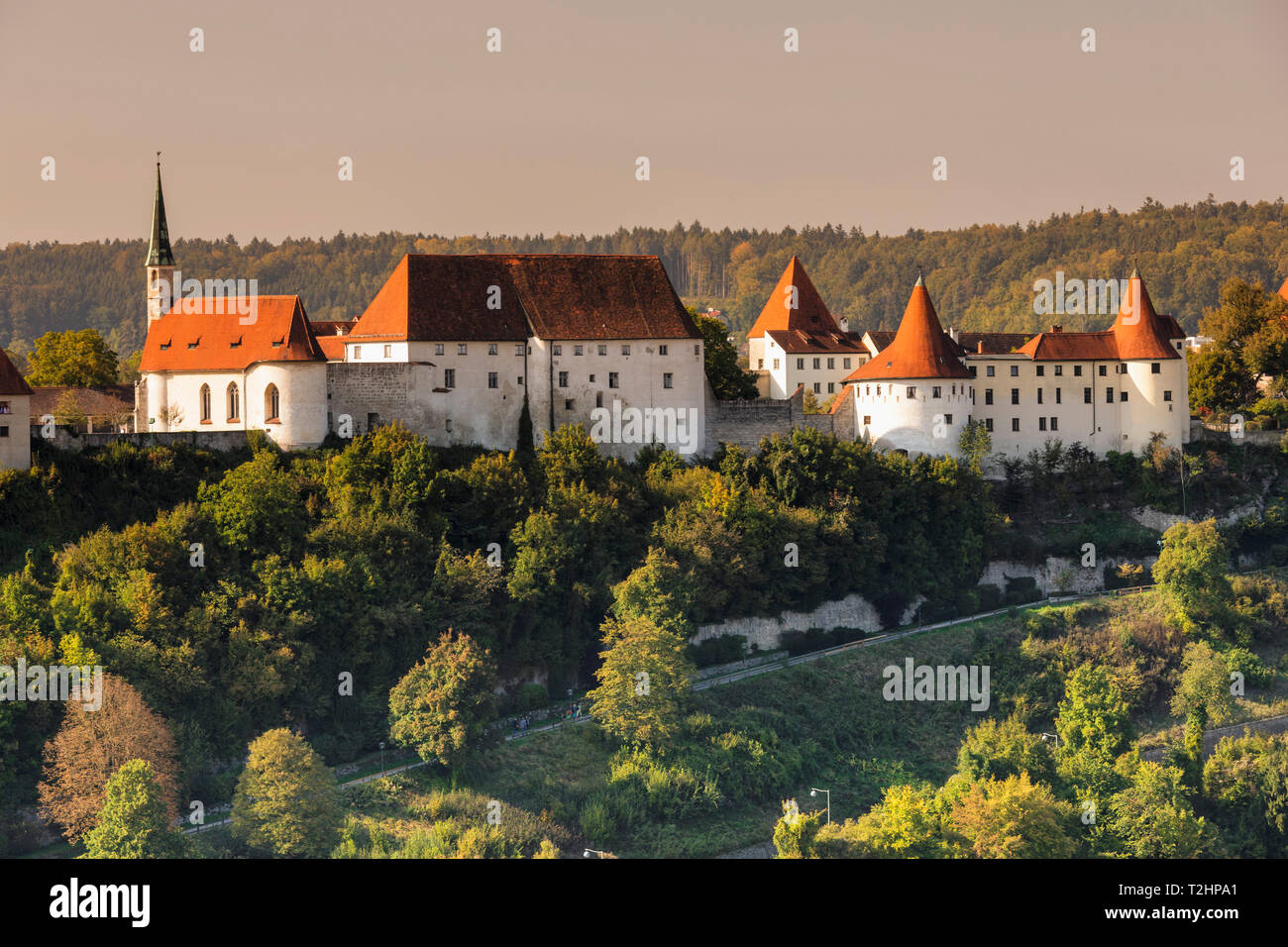 Burghausen Castello al tramonto a Burghausen, Germania, Europa Foto Stock