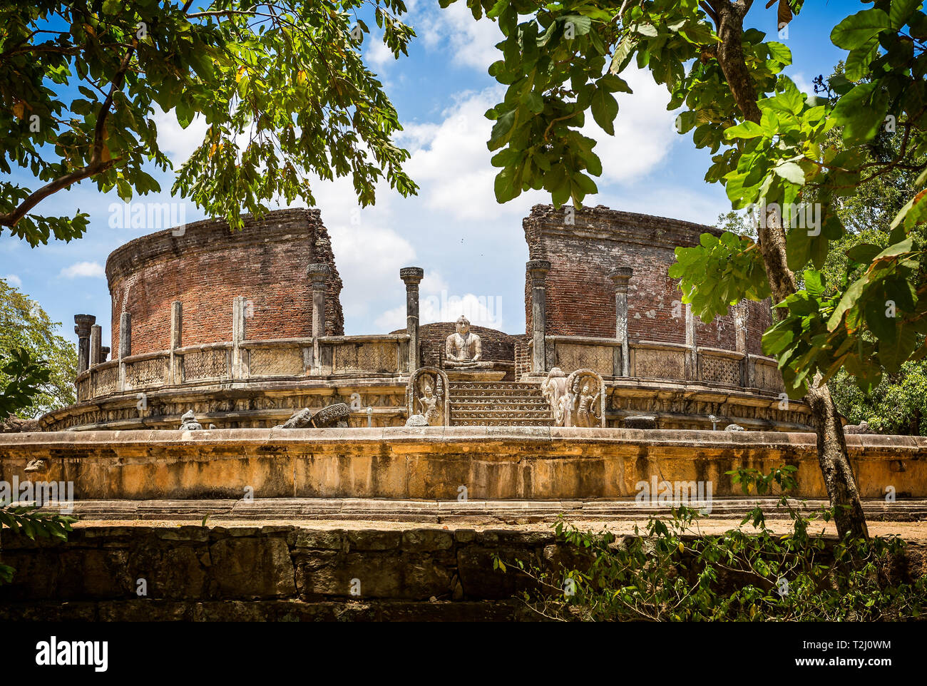 Antica città di Polonnaruwa - watadage o tempio vatadage presi in Polonnaruwa, Sri Lanka il 18 settembre 2016 Foto Stock