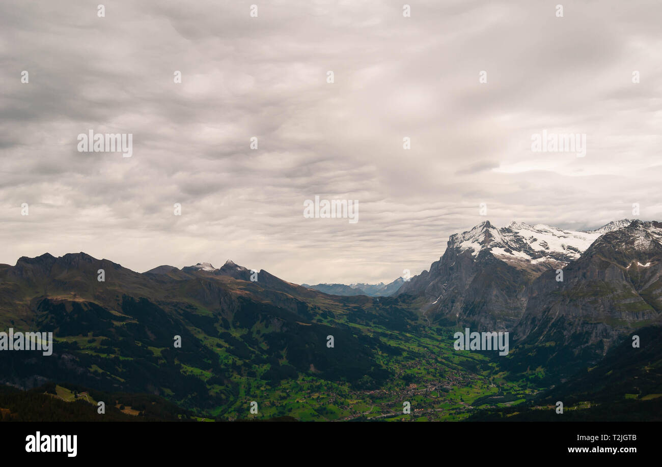 Splendida vista delle Alpi Svizzere picchi Foto Stock