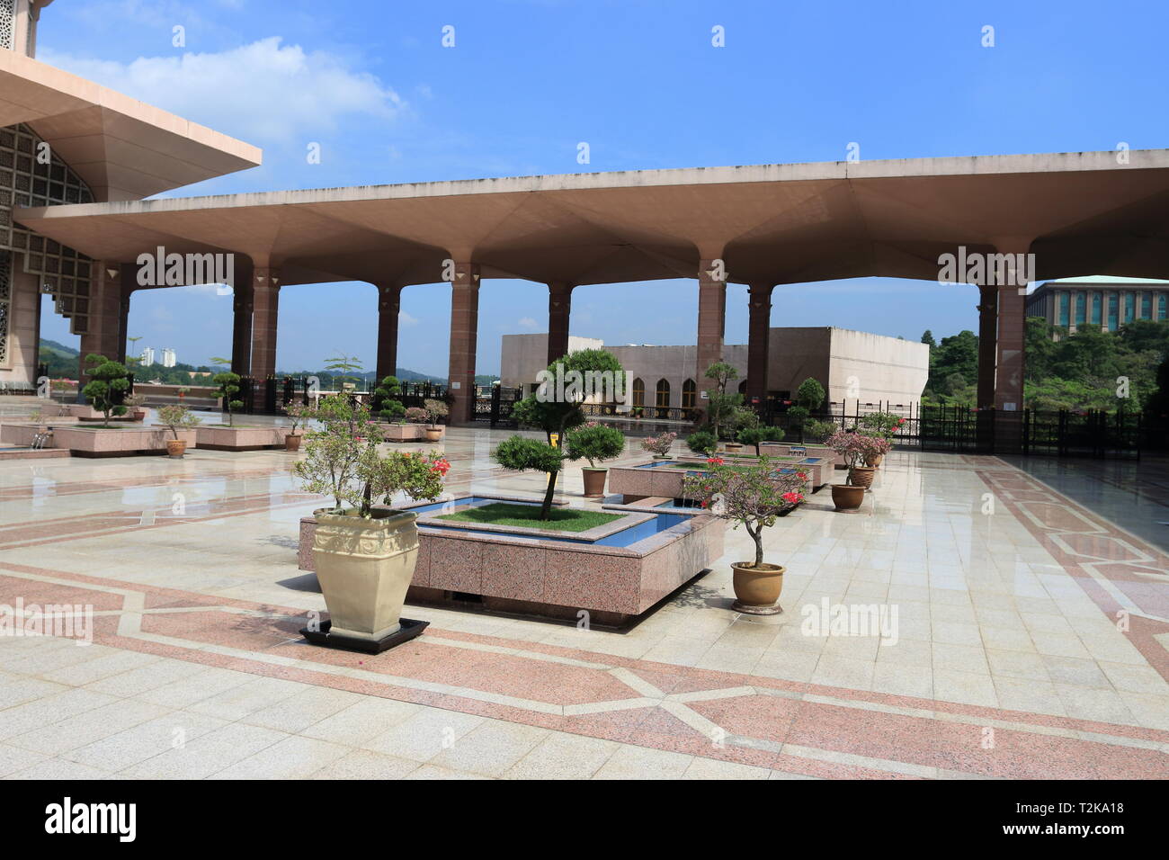 Masjid Putra o Putra moschea a Putrajaya Malaysia Foto Stock