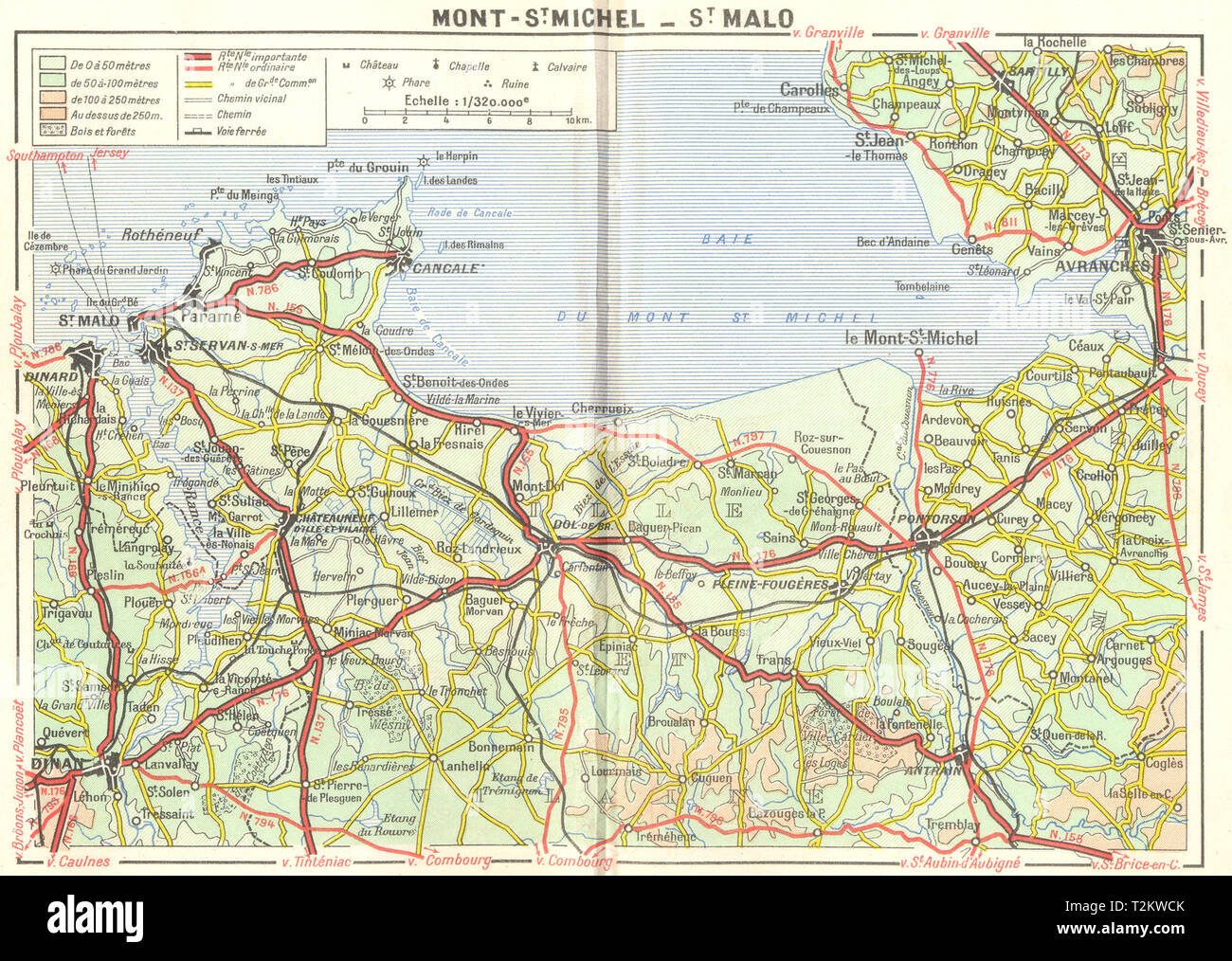 ILLE-VILAINE. Mont-St Michael-Malo 1948 old vintage map piano grafico Foto Stock
