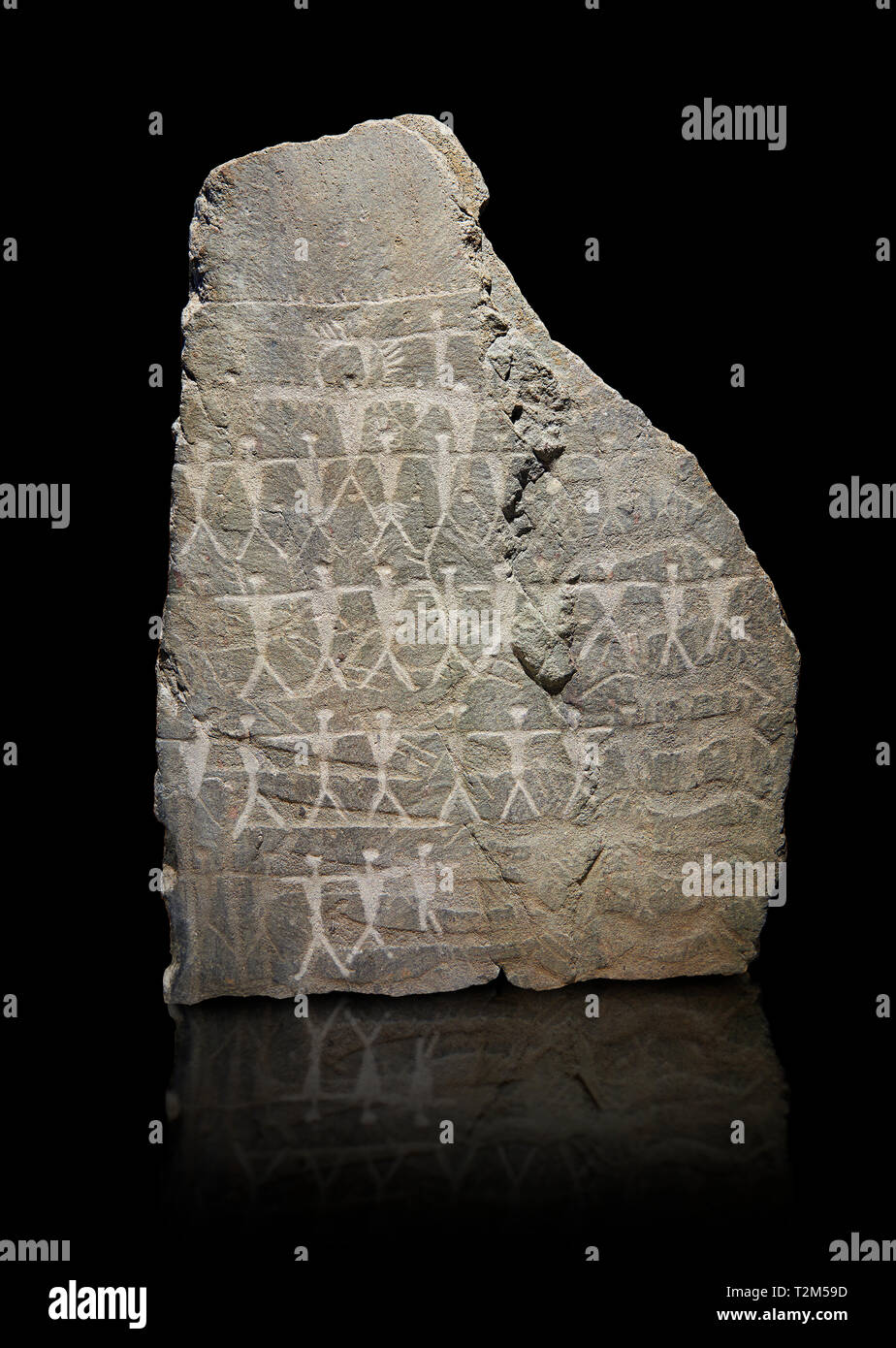 Petroglifi preistorici, incisioni rupestri, di disegni geometrici scolpiti dalla preistoria Camuni persone, Museo della Preistoria in Val Camonica, Italia Foto Stock