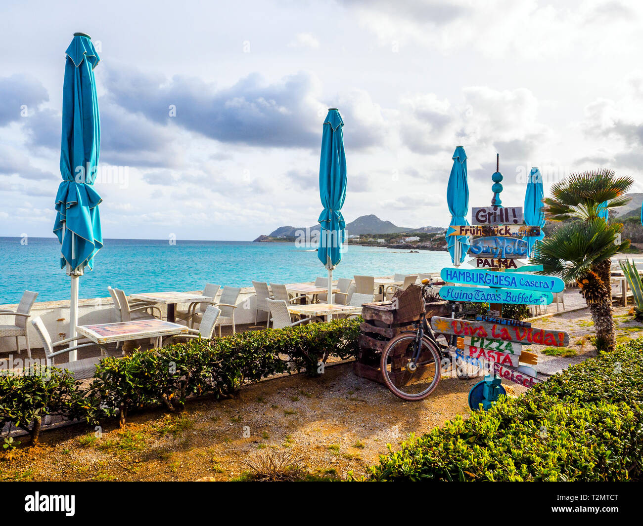Lungomare di Cala Rajada - Maiorca, isole Baleari, Spagna Foto Stock