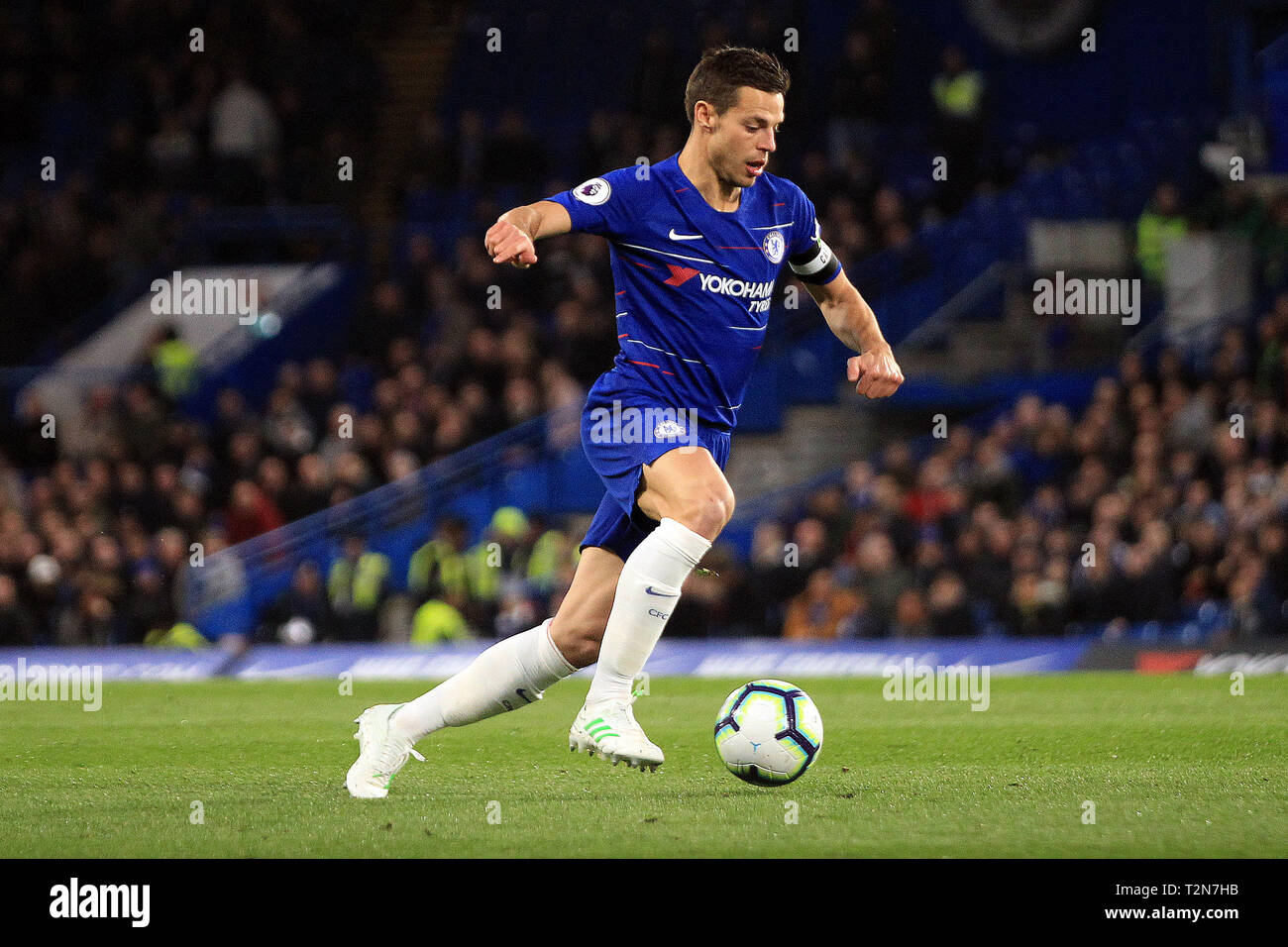 Londra, Regno Unito. 3 apr, 2019. Cesar Azpilicueta del Chelsea in azione. Premier League, Chelsea v Brighton & Hove Albion a Stamford Bridge di Londra Mercoledì 3 aprile 2019. Questa immagine può essere utilizzata solo per scopi editoriali. Solo uso editoriale, è richiesta una licenza per uso commerciale. Nessun uso in scommesse, giochi o un singolo giocatore/club/league pubblicazioni. pic da Steffan Bowen/ Credito: Andrew Orchard fotografia sportiva/Alamy Live News Foto Stock