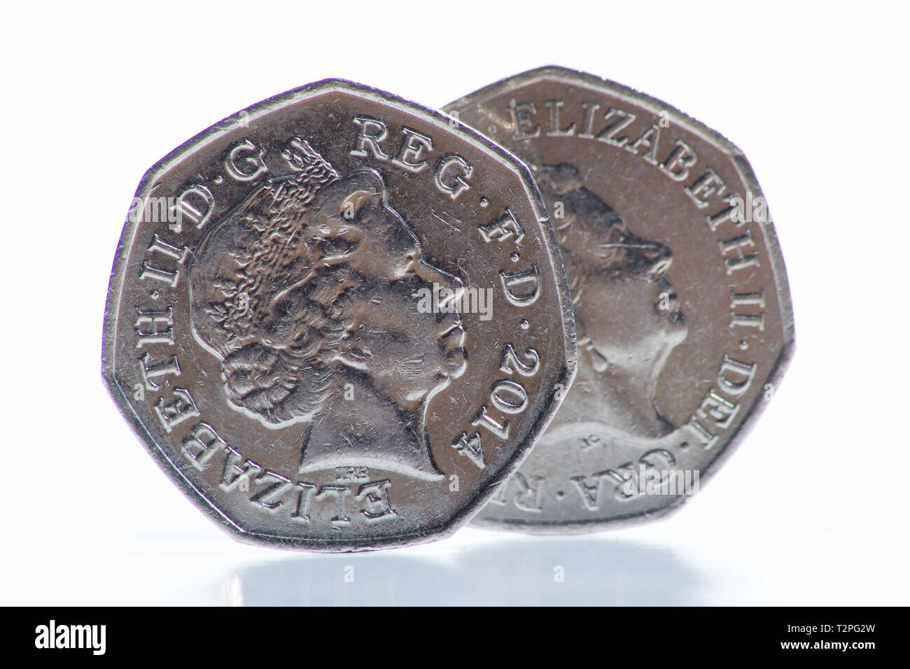 Monete. Monete. Il cinquanta Pence pezzo. Questo è il secondo della serie e la più grande delle 2 sagomato heptagonal monete in valuta sterlina (FIRS Foto Stock