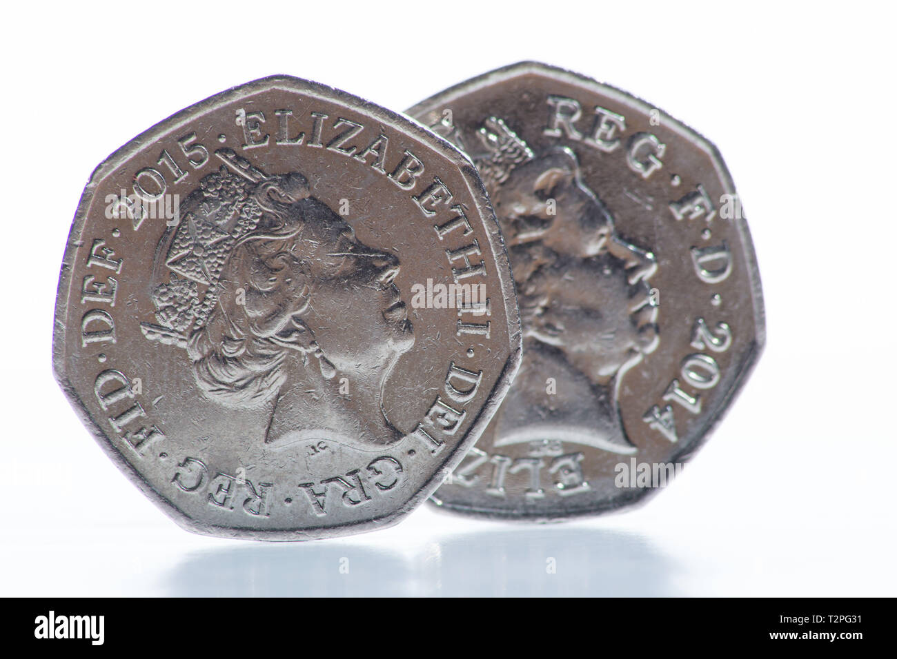 Monete. Monete. Il cinquanta Pence pezzo. Questo è il secondo della serie e la più grande delle 2 sagomato heptagonal monete in valuta sterlina (FIRS Foto Stock