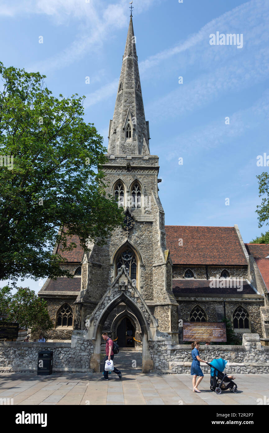 St Edward's Chiesa Parrocchiale, Church Lane, Romford, London Borough of Havering, Greater London, England, Regno Unito Foto Stock
