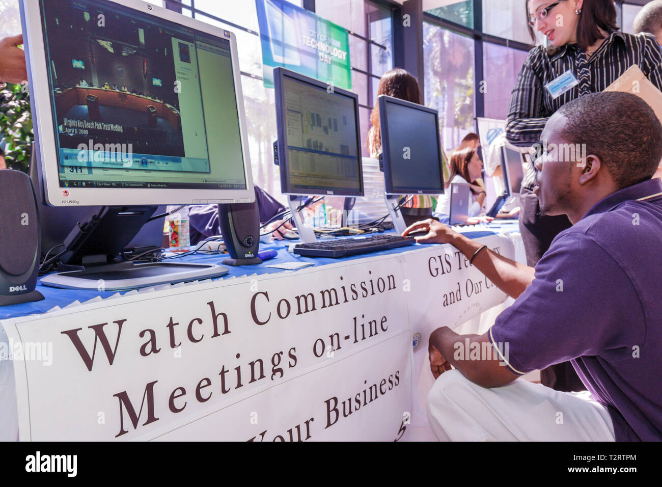 Miami Florida,River Waterside Center,City of Miami Technology Day,Elevate Miami,mostra collezione,espositore,informazioni,innovazione,Advance Foto Stock