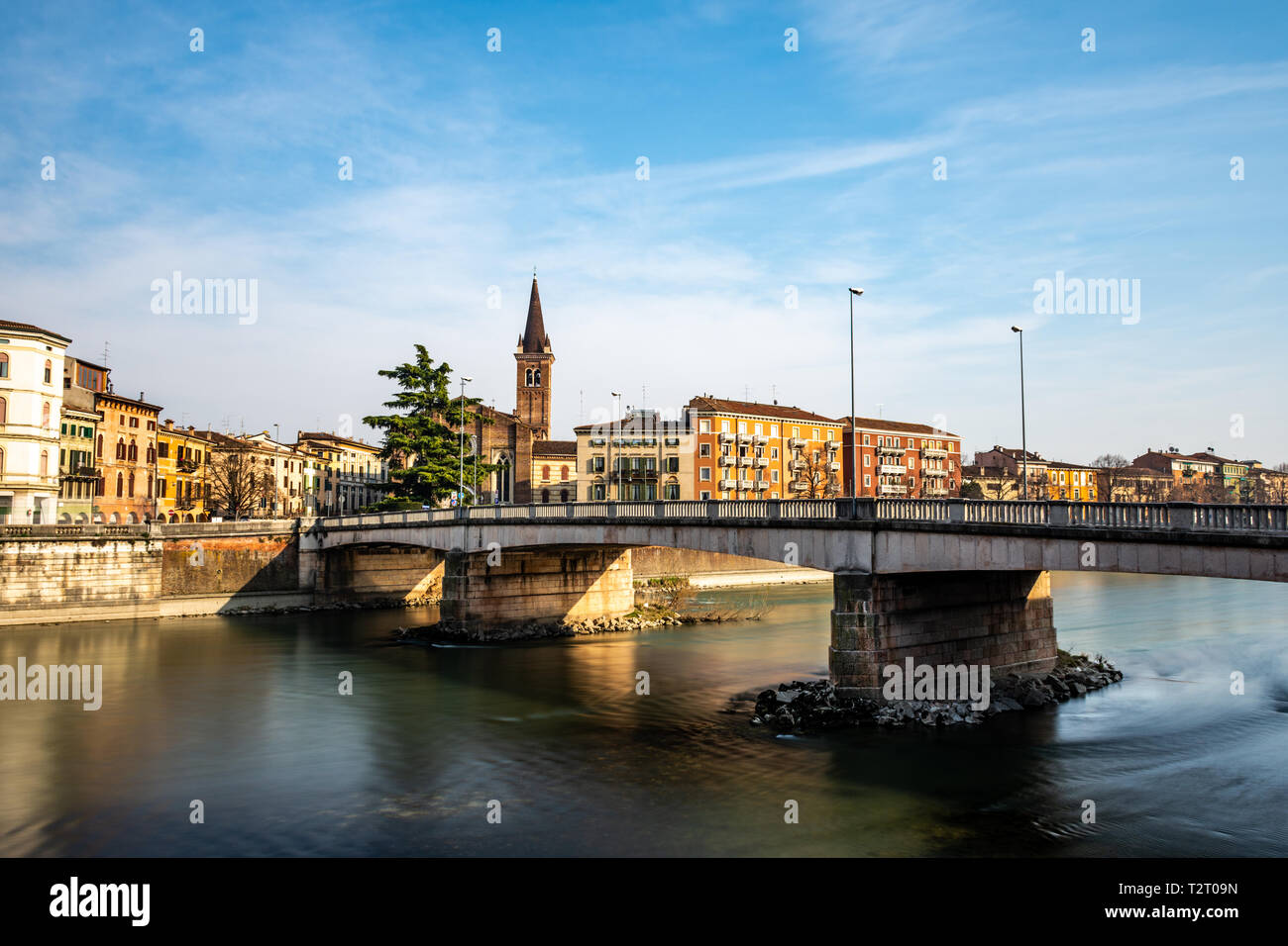 Vista panoramica di Verona sul fiume Adige. Regione del Veneto. Italia Foto Stock