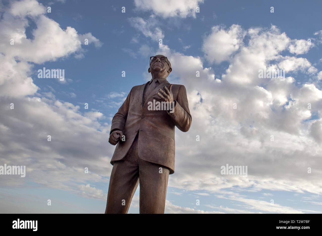 Statua di Dom Mintoff, Maltese il Primo Ministro a La Valletta. Foto Stock