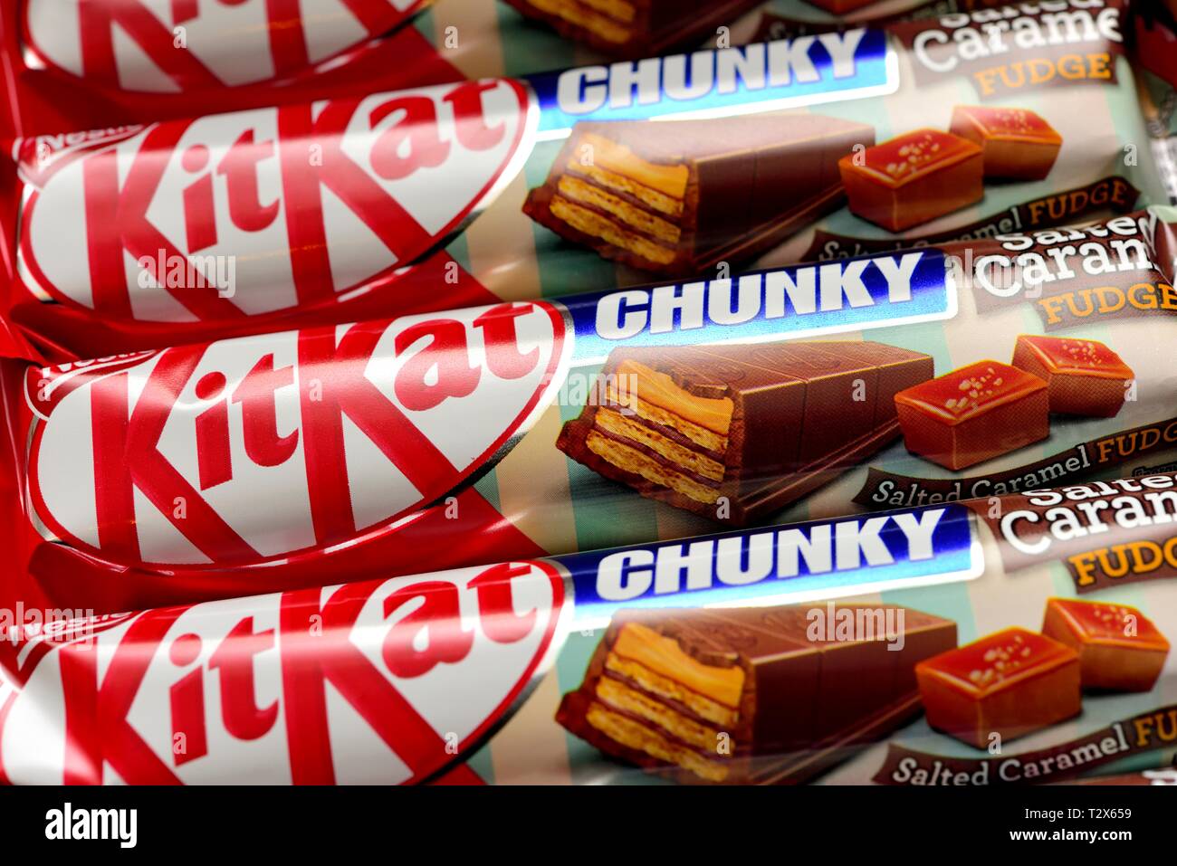 Kitkat Chunky,salato salsa di caramello Foto Stock