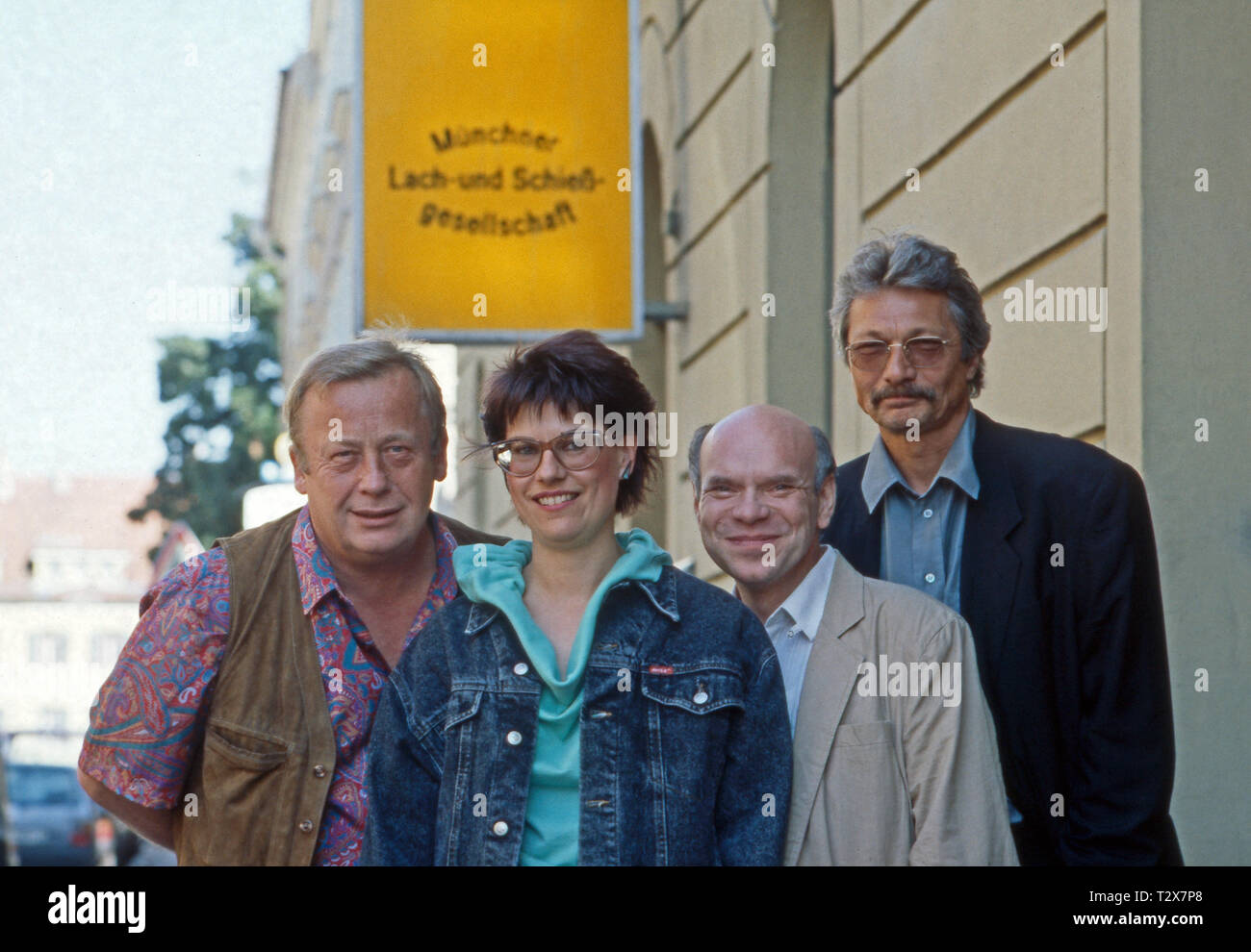 Münchner Lach- und Schießgesellschaft 1990, Besetzung: Rainer Basedow, Gabi Lodermeier, Hans Jürgen Silberbaum, Henning Venske Foto Stock